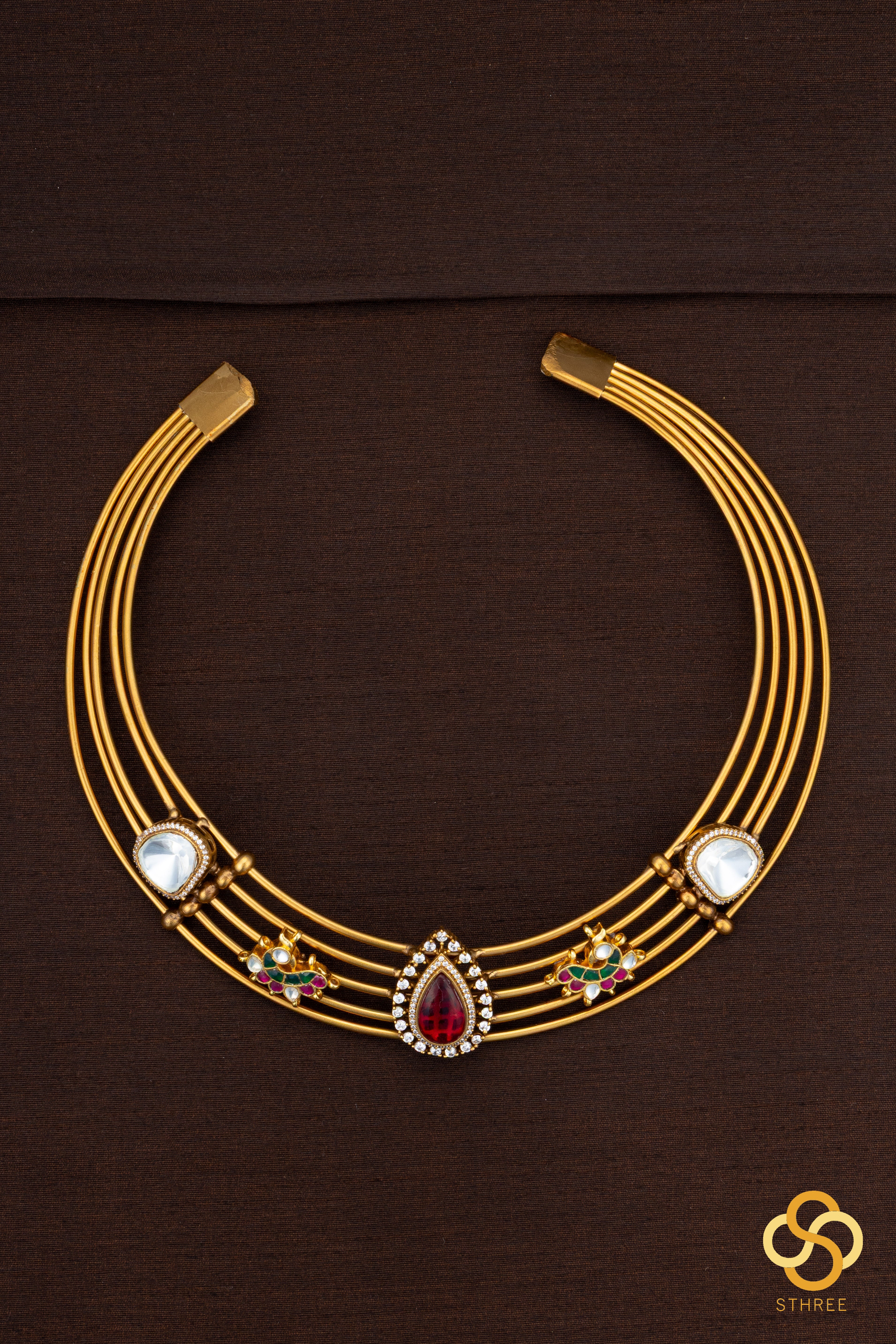 Hasli set - Kundan and mayil mogappu
