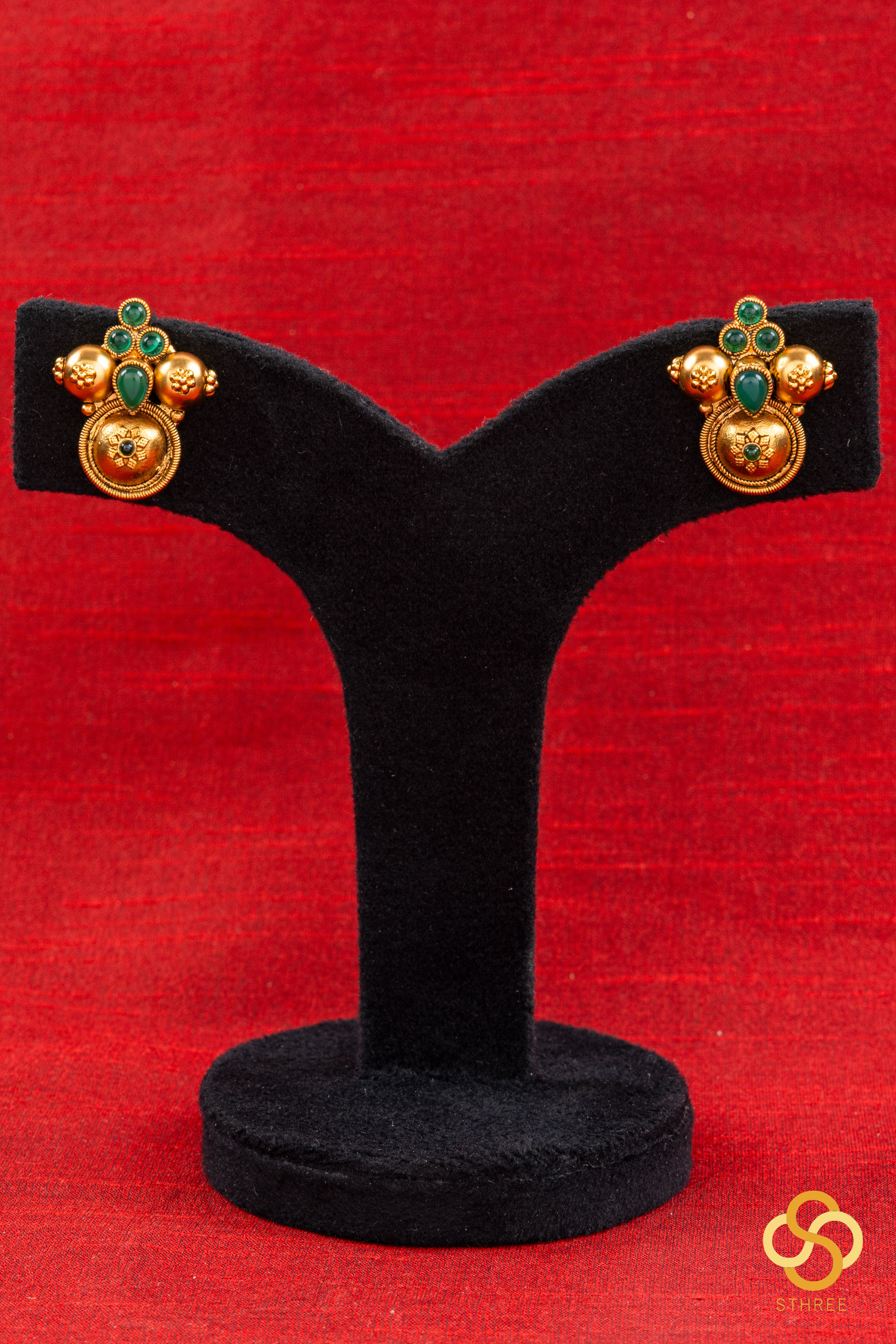Bottu Mala - Gold and Green Stones