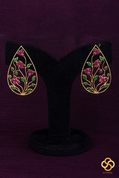 Jadau kundan earrings - Ruby red flowers with green