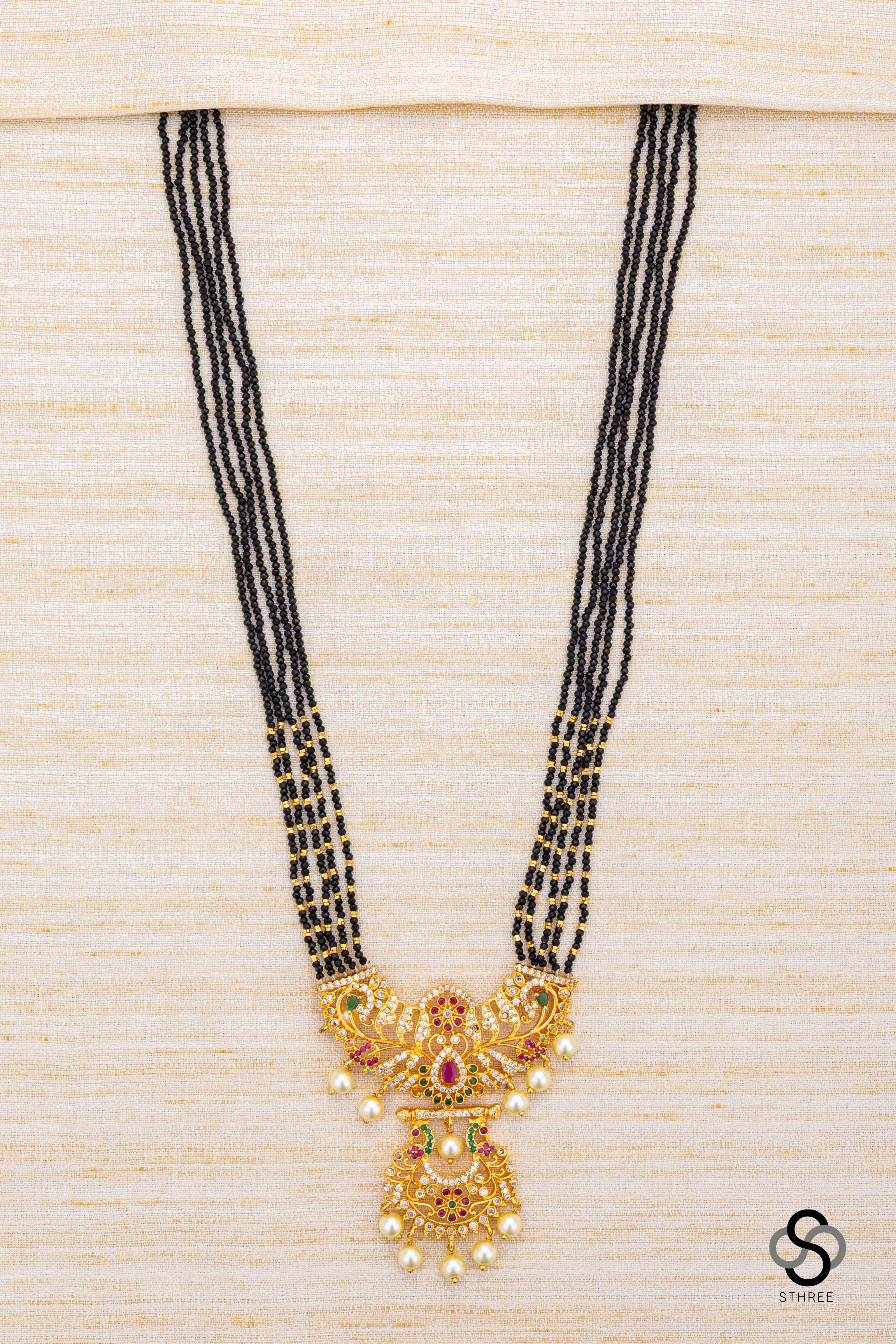 Karugamani with Kemp pendant