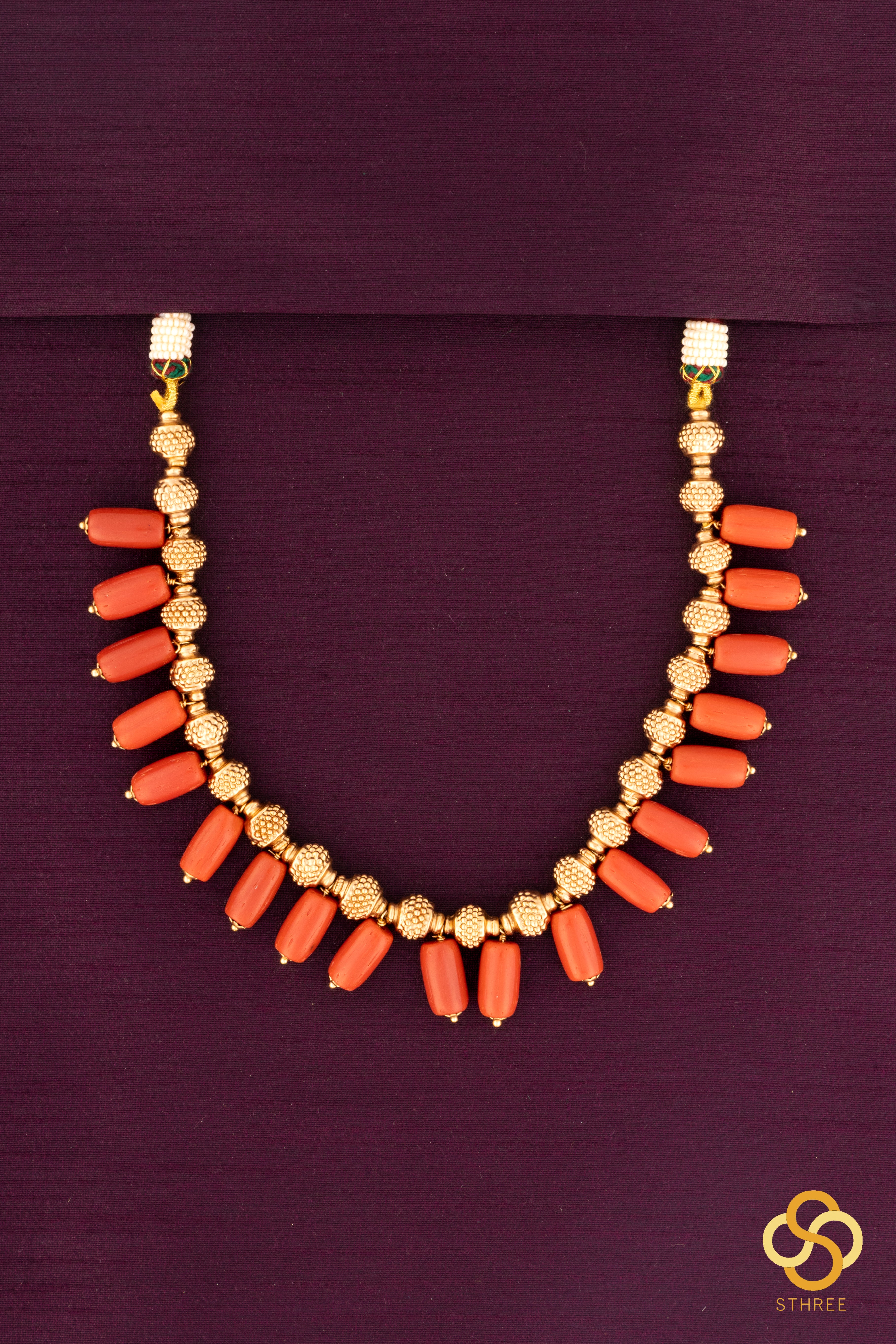 Tube corals and gold ball set