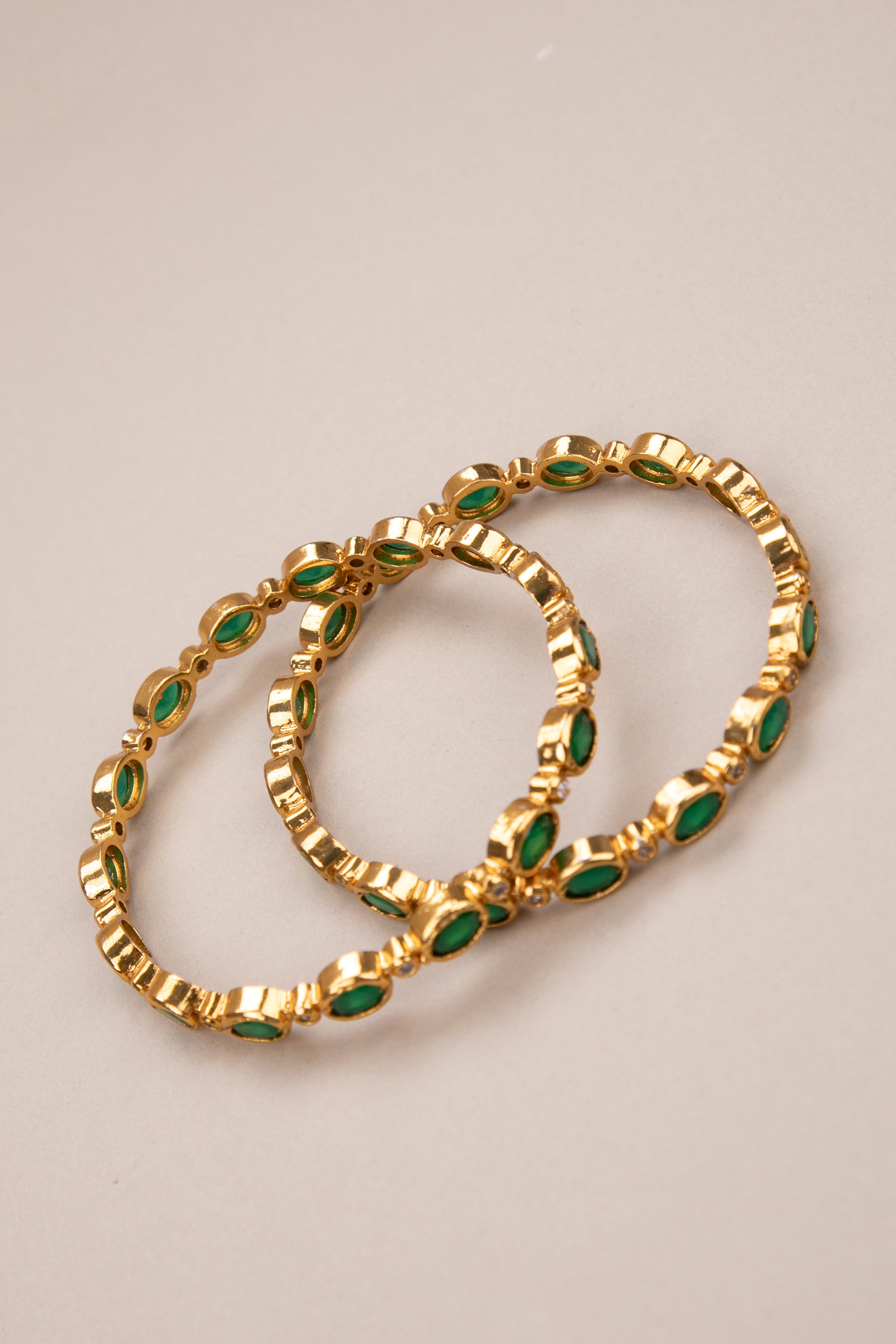 Emerald green and white - Diamond pattern bangle