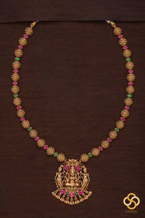 Lakshmi pendant with Rajkot Chain