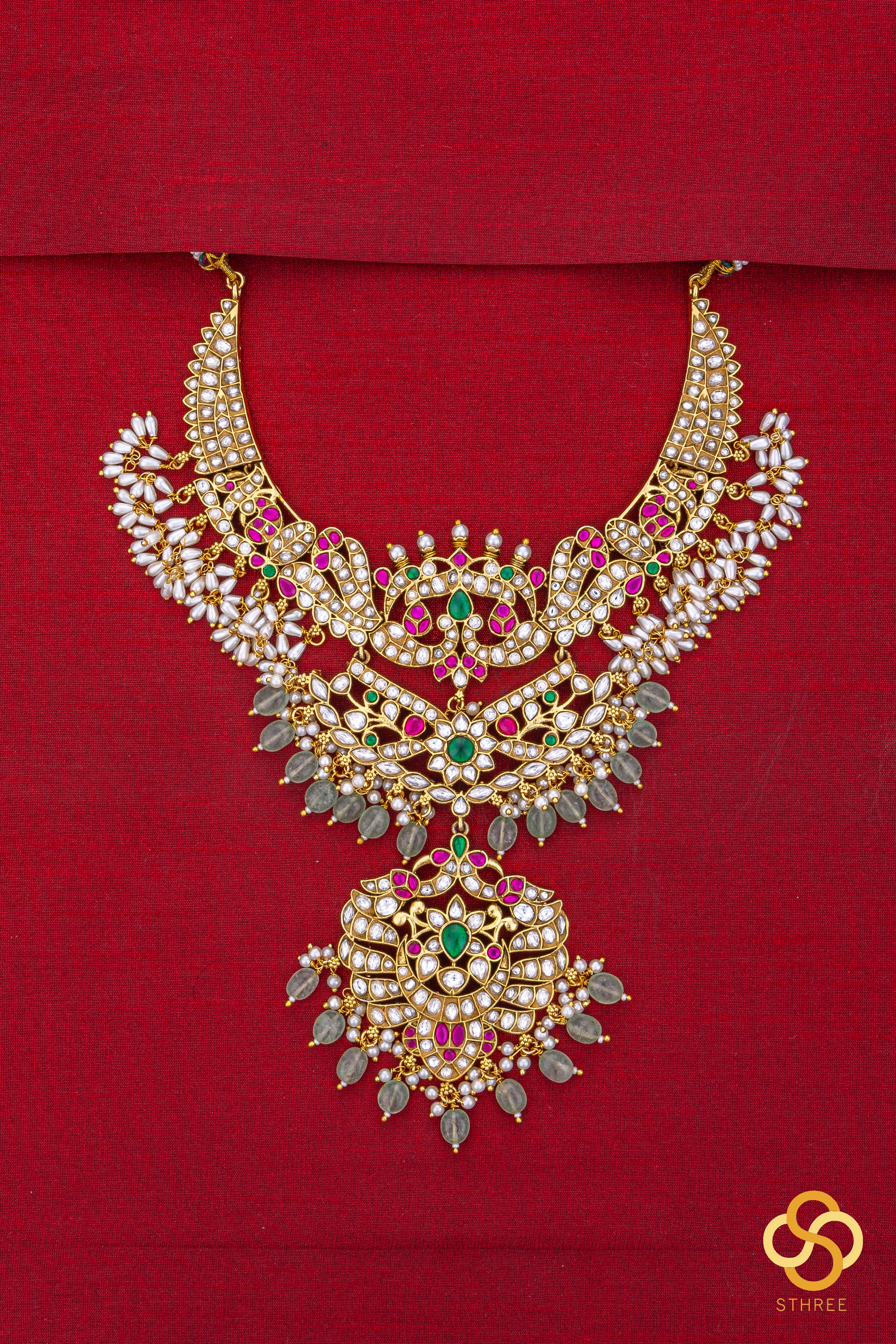 Hasli Haram necklace set - White