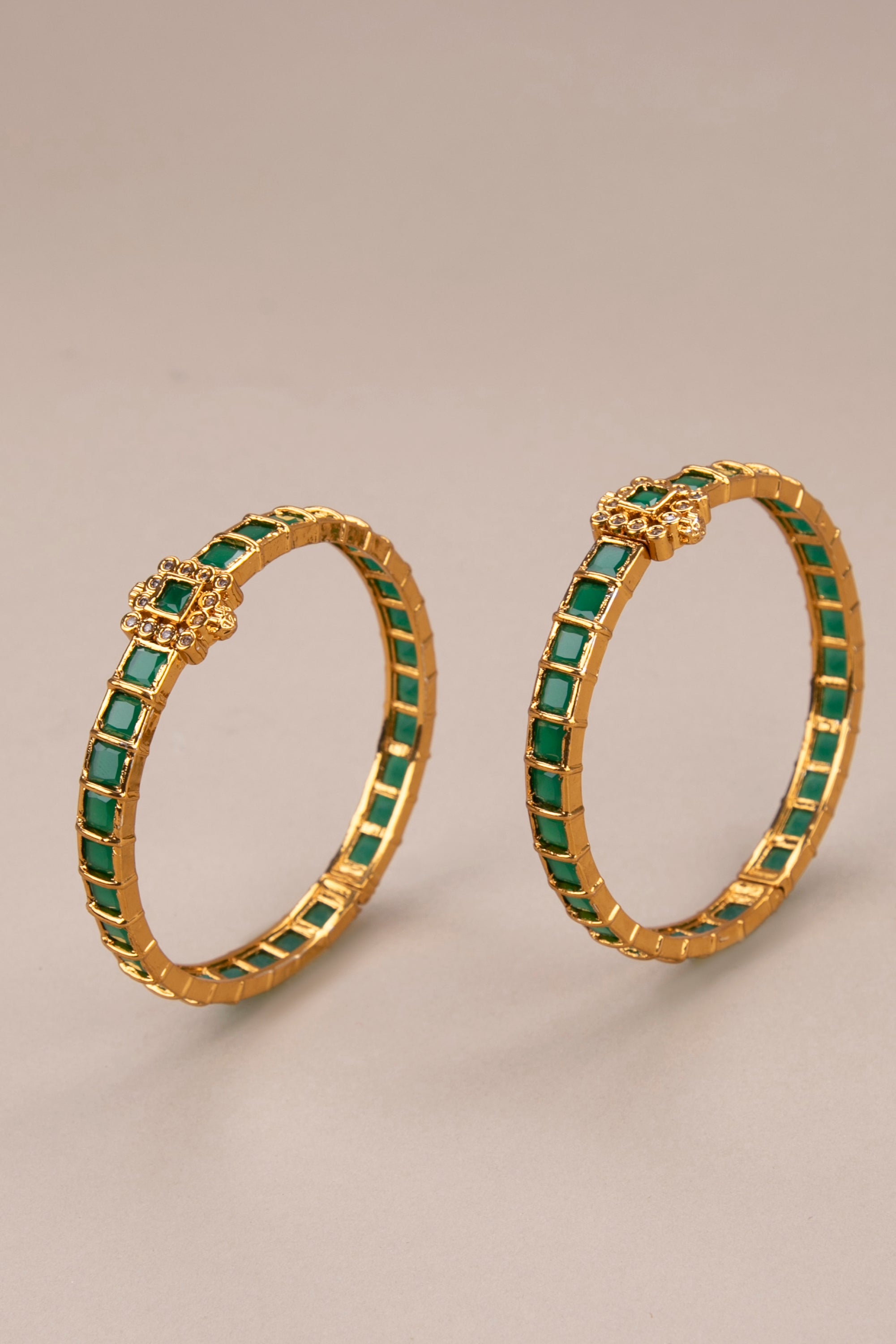 Emerald green kada with mogappu (openable pattern)
