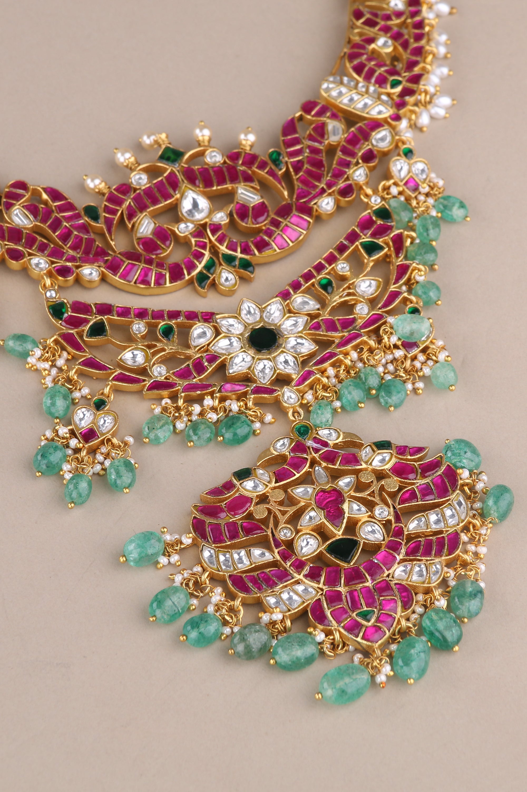 Hasli Haram Necklace Set