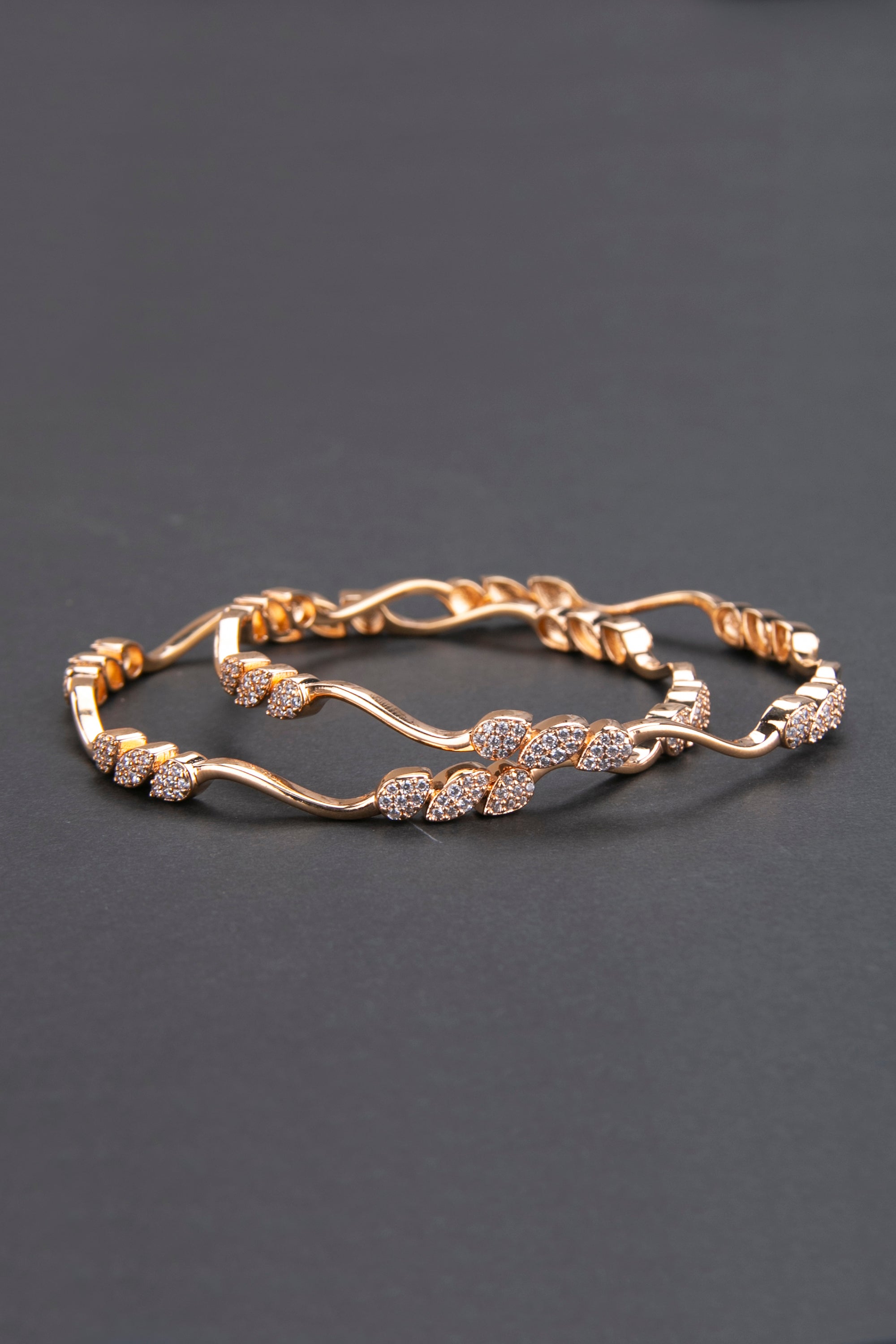 Premium Zircon - Wavy diamond pattern bangles
