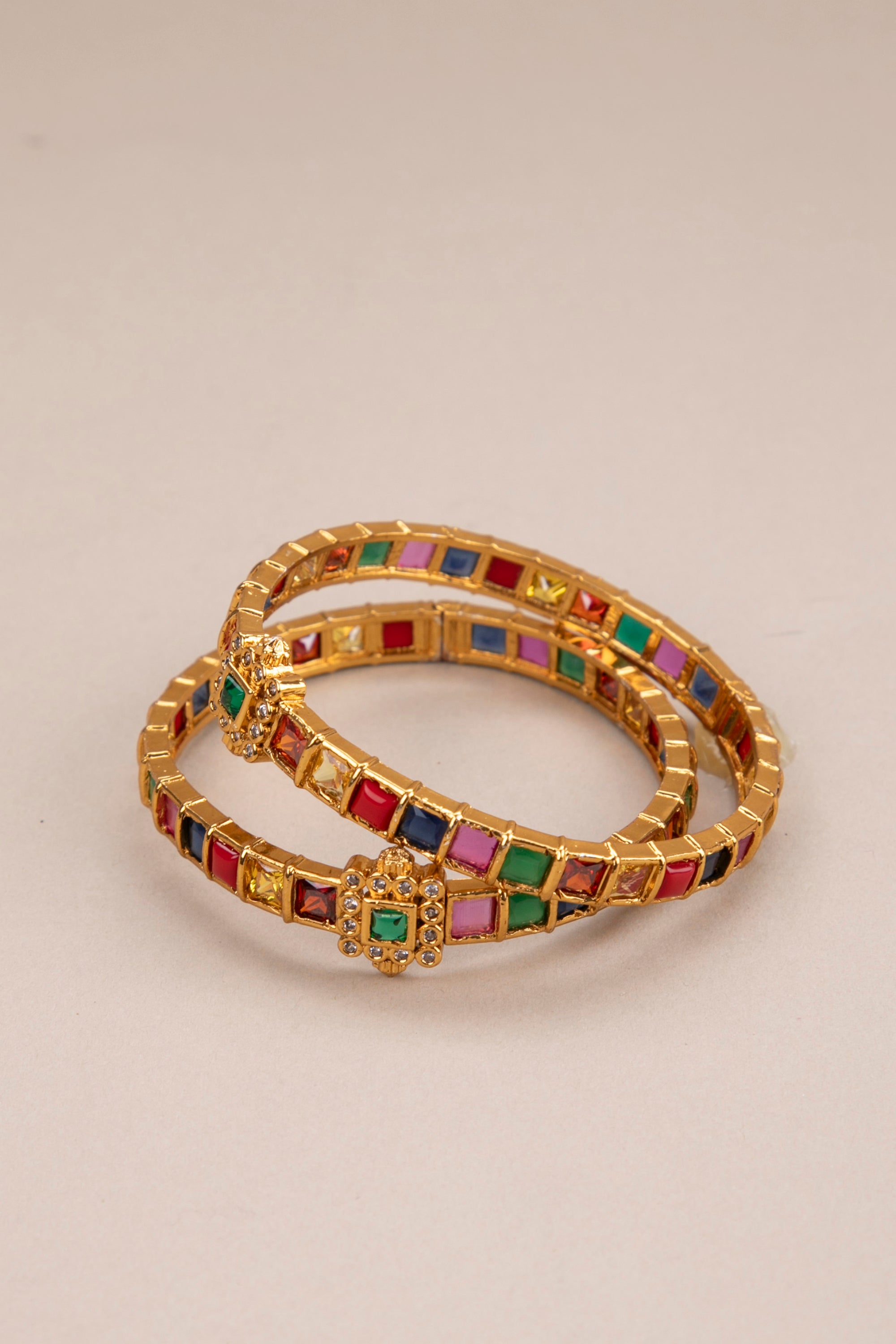 Navarathna kada with mogappu (openable pattern)