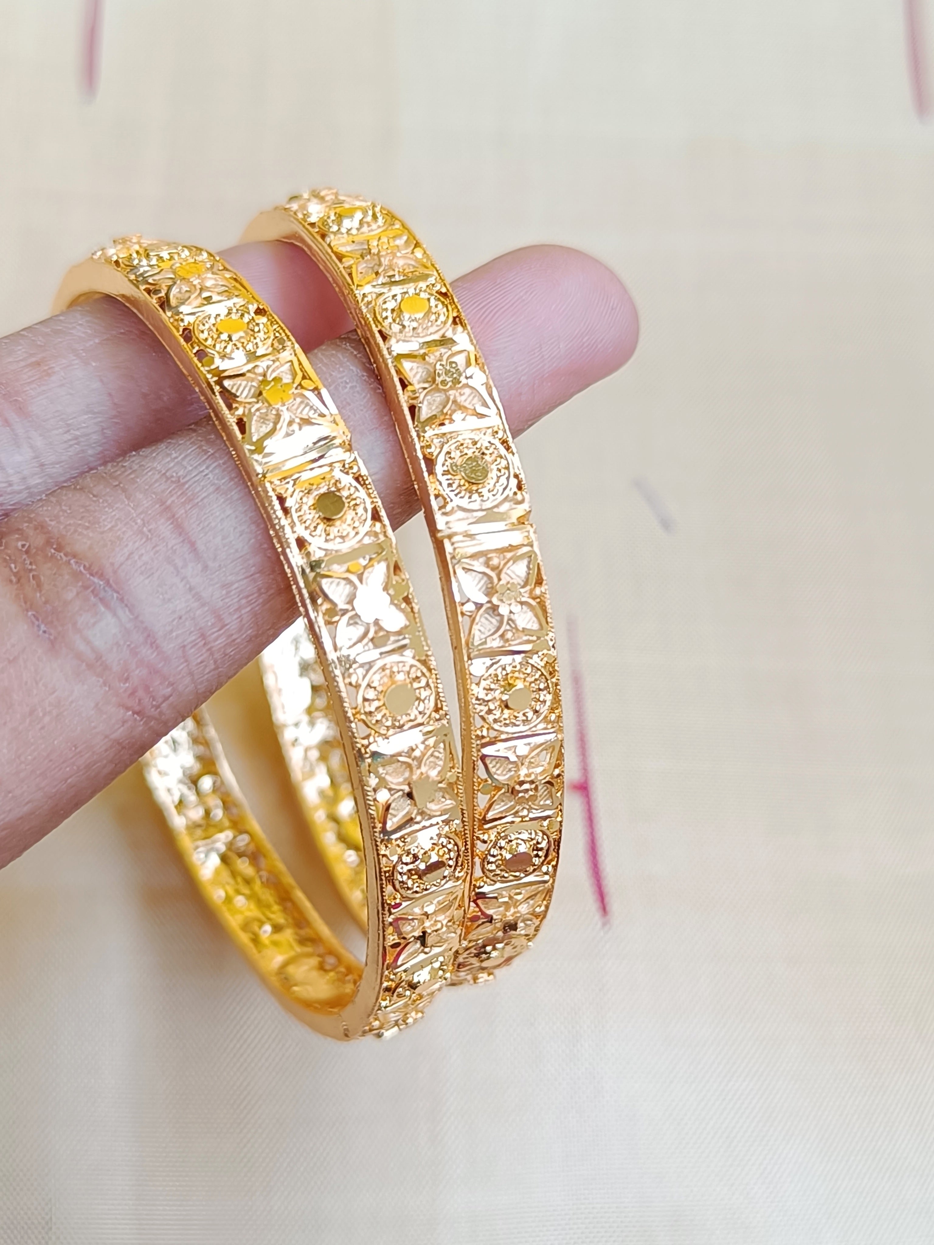 One gram gold finish gold bangle (Set of 2)