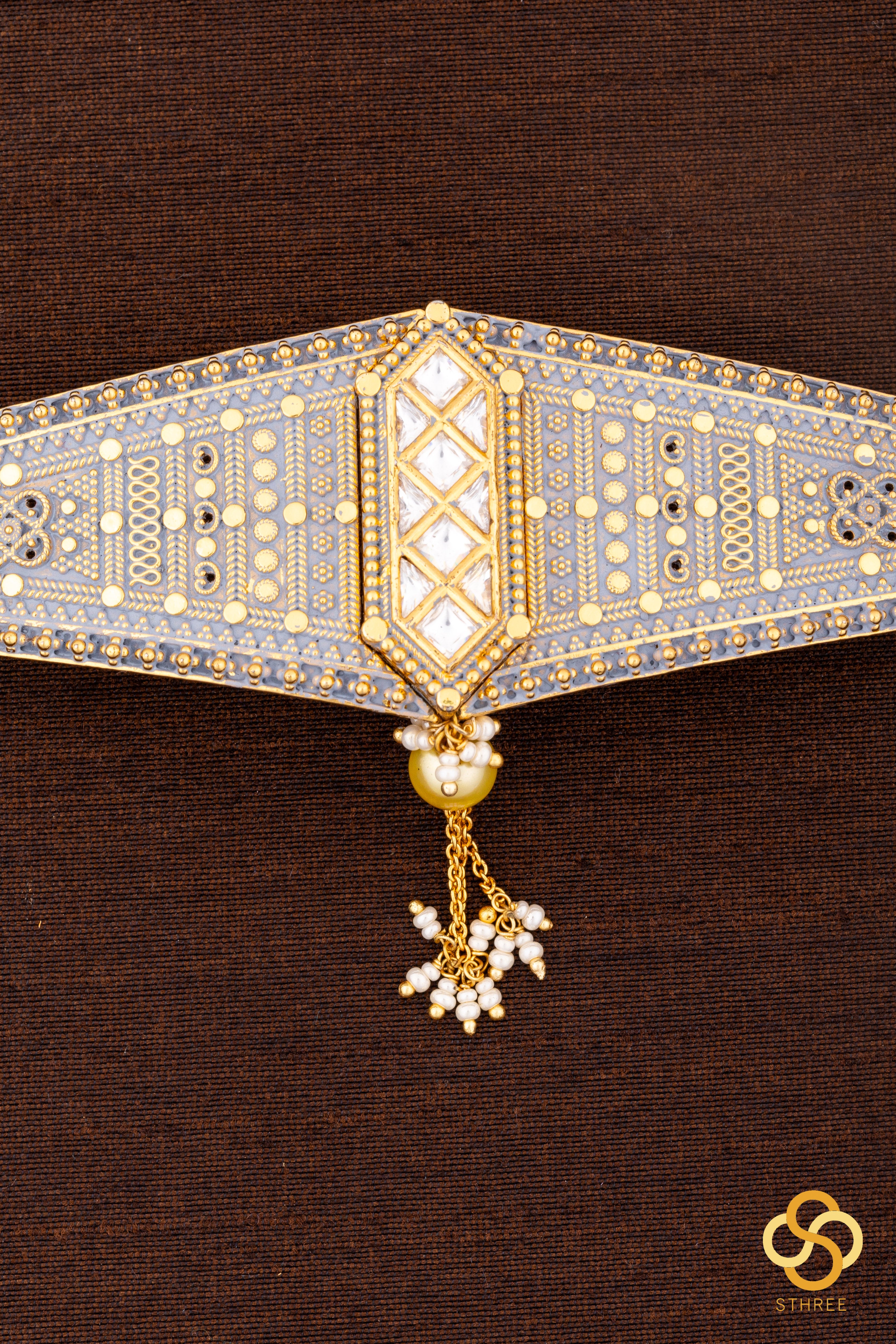 Rajwadi V pattern choker - Silver and gold two tone finish