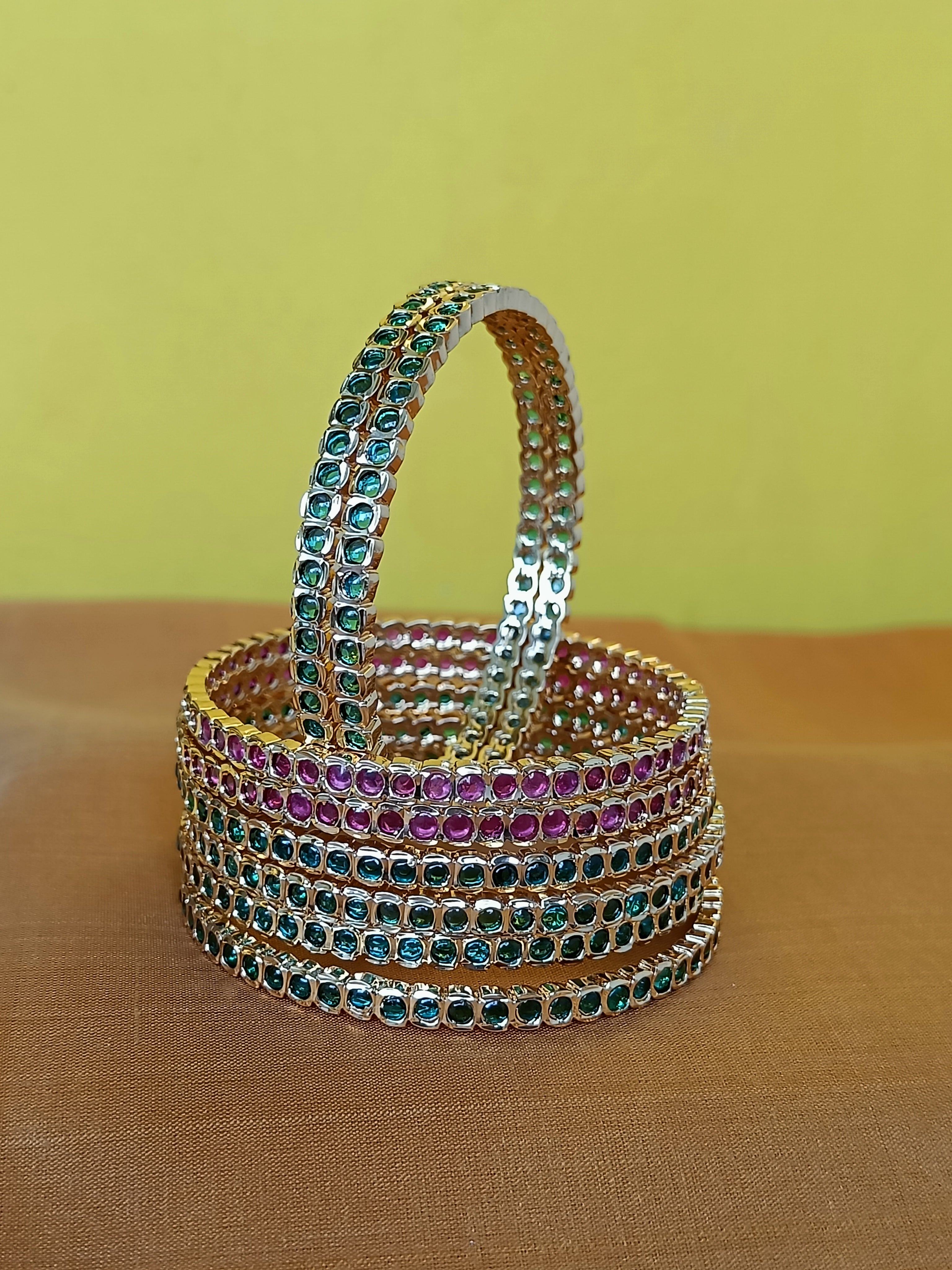 Mini emerald green stone bangles in Aympon