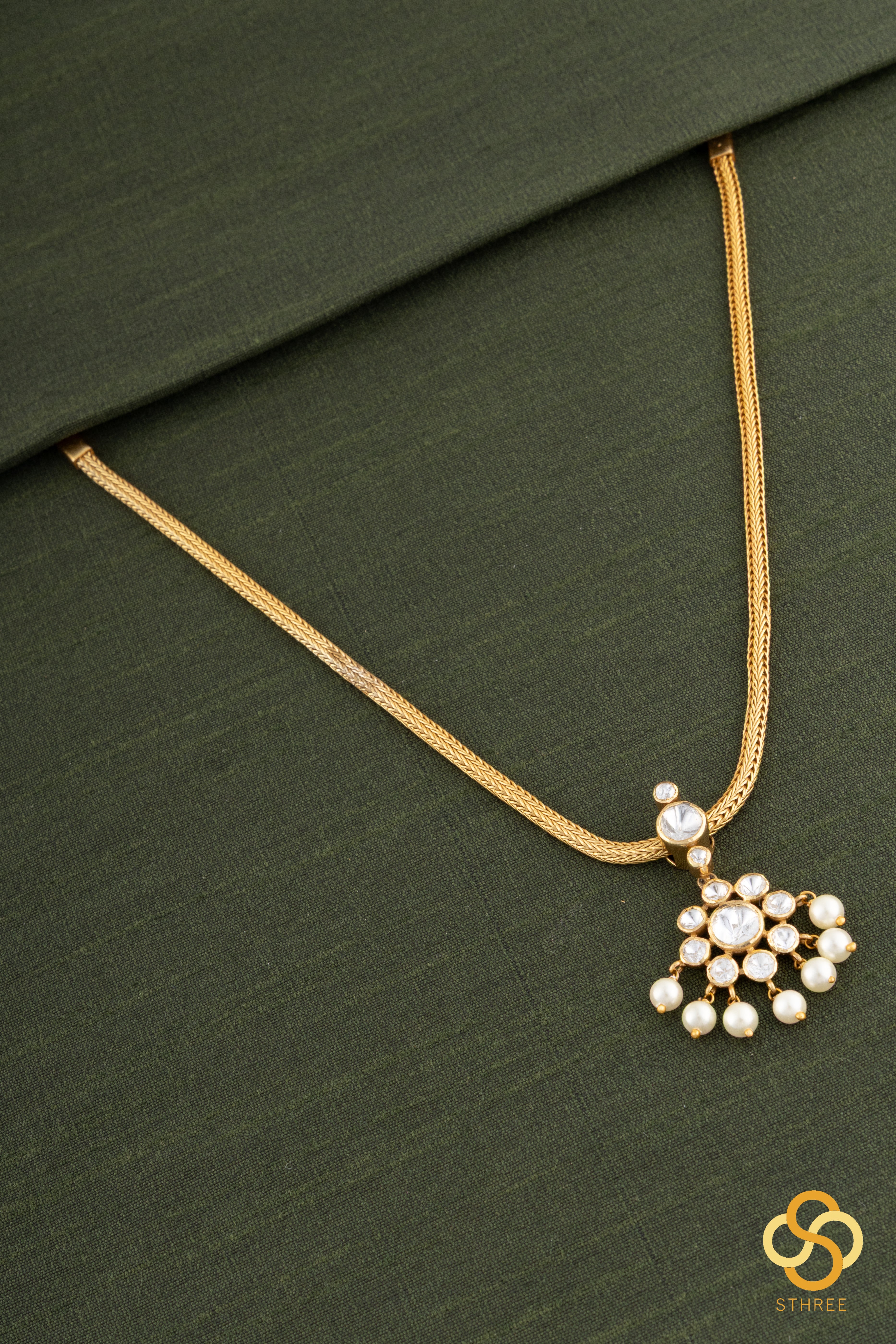 Vaira Padakkam - Moissonite Addigai Pendant with Pearls
