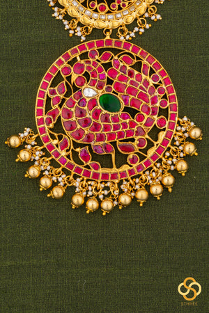 Hasli set - Mayil pendent