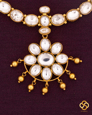 Chintamani Addigai - Uncut White