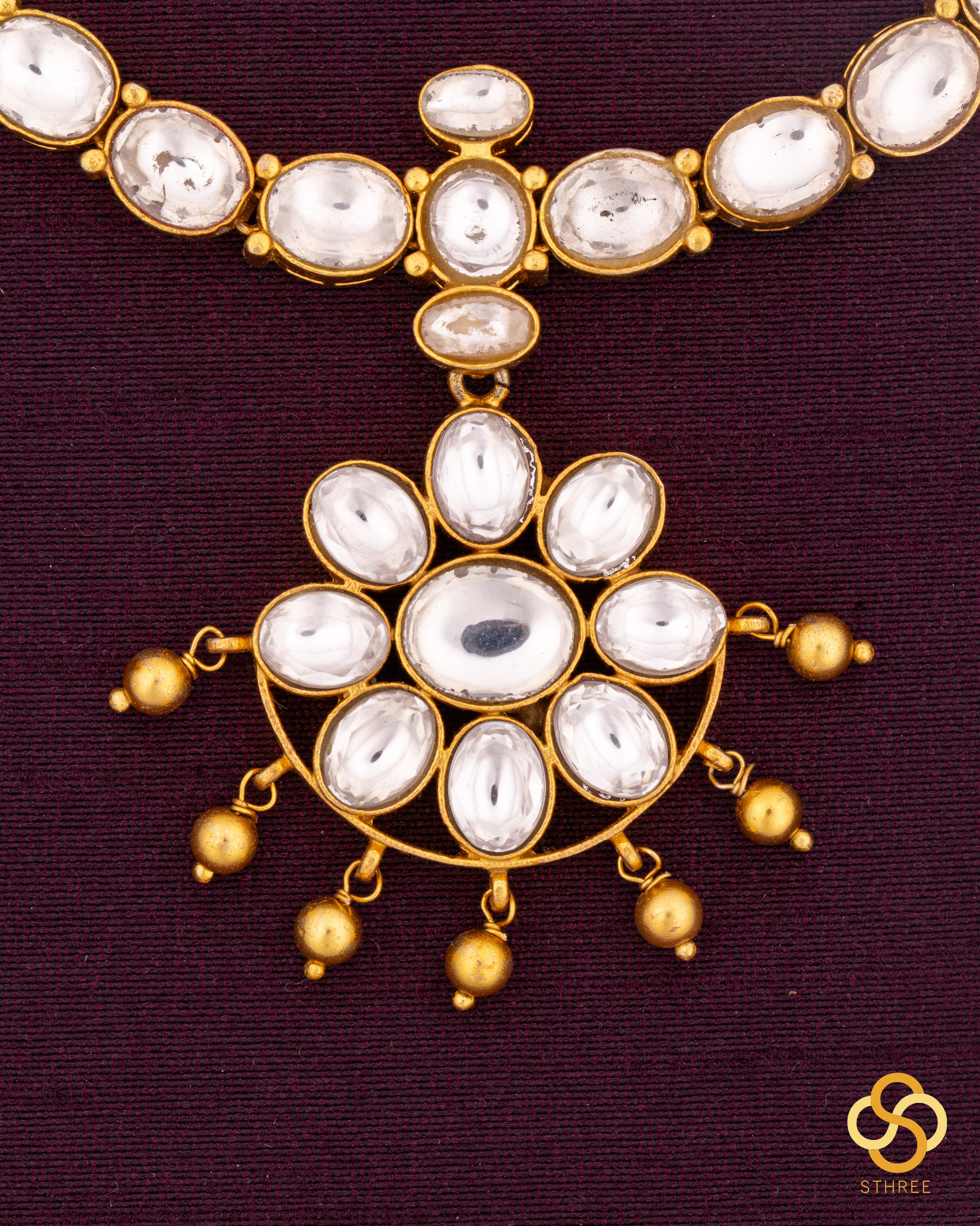 Chintamani Addigai - Uncut White