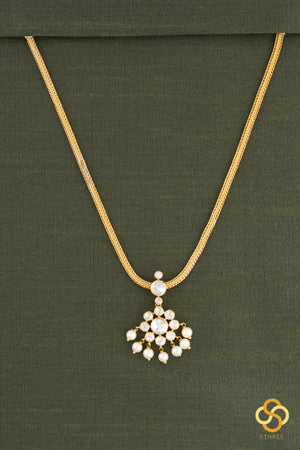 Vaira Padakkam - Moissonite Addigai Pendant with Pearls