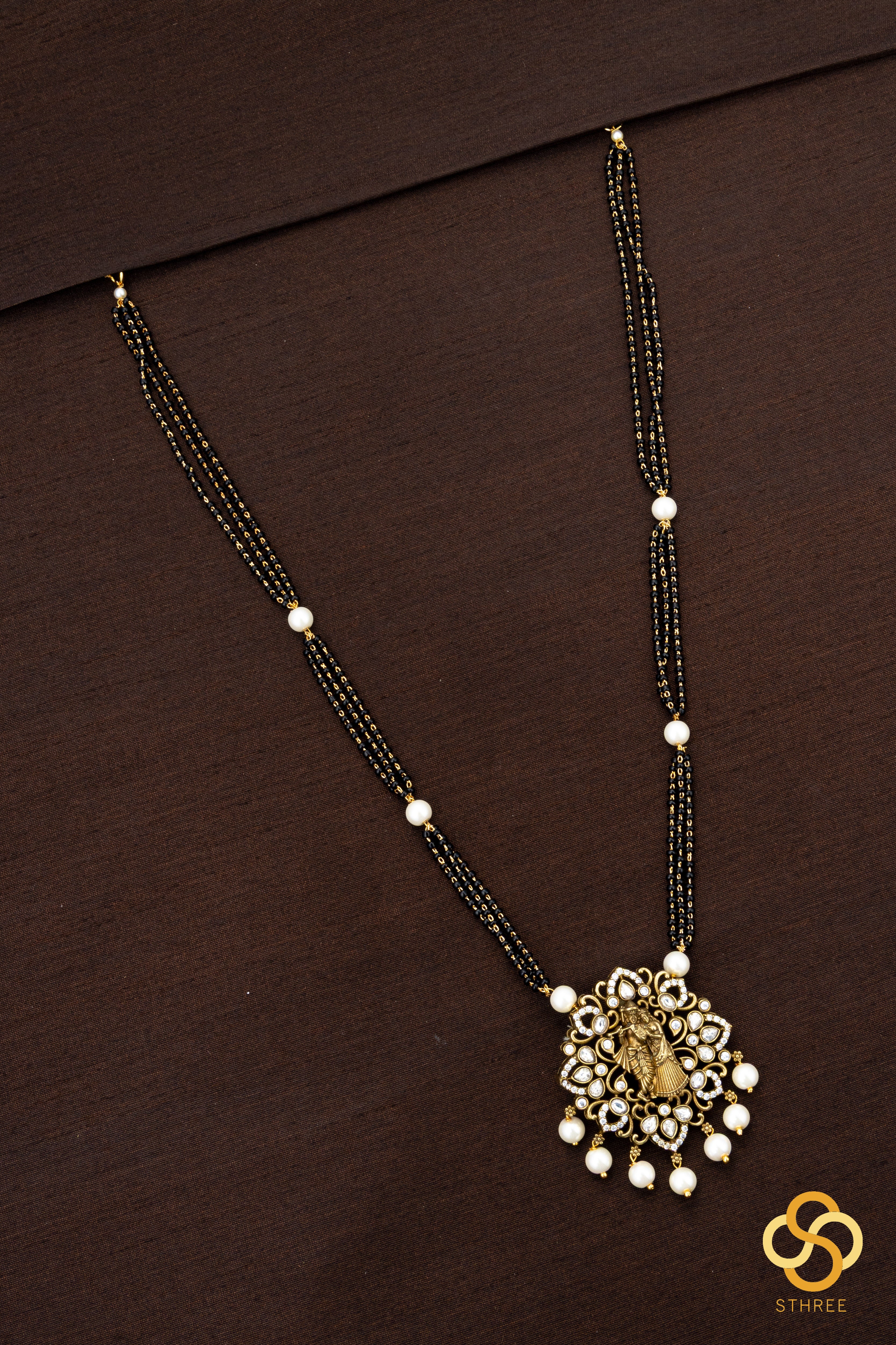 Karugamani with Krishna & Radha  pendant