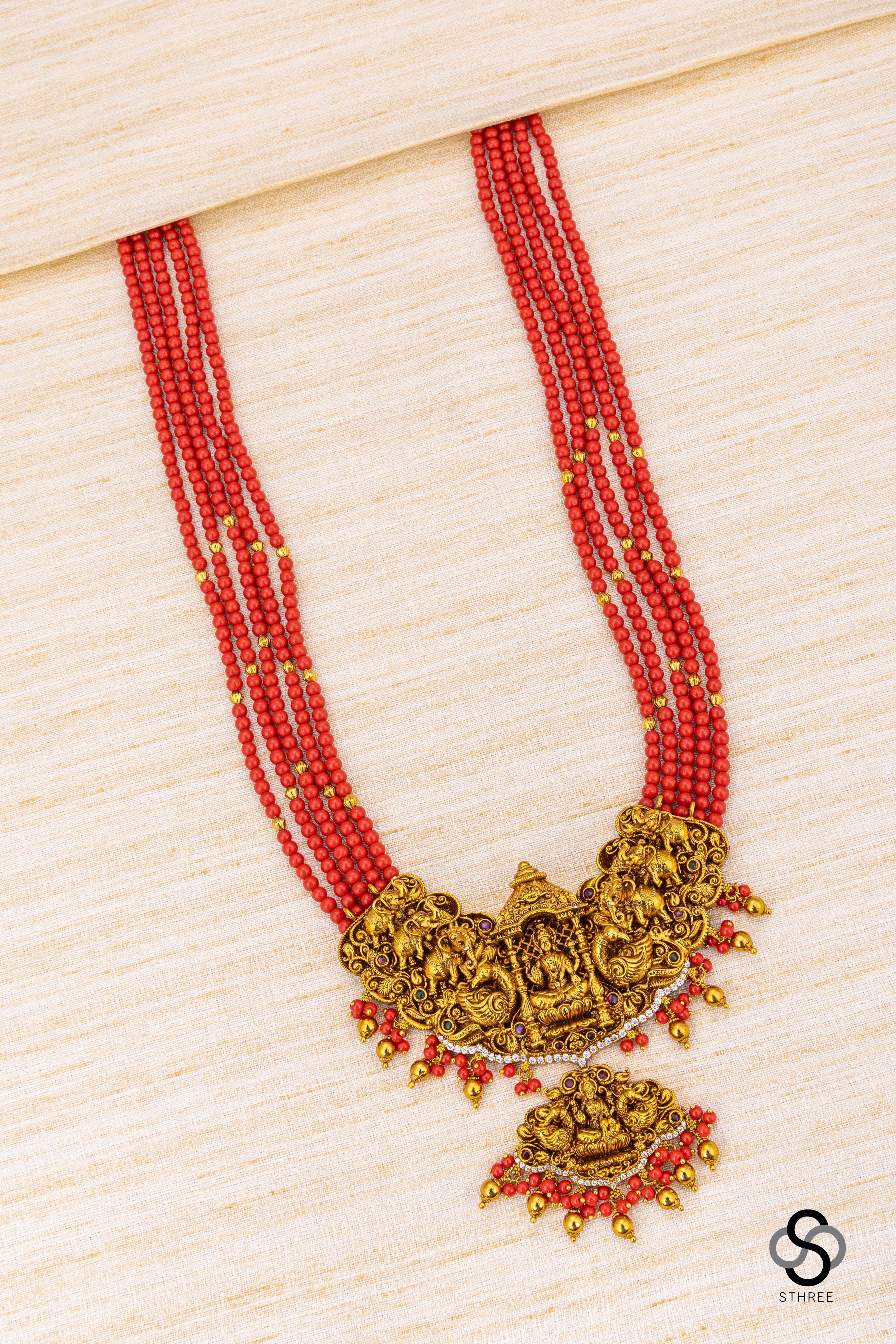 Lakshmi pendant with Nakas work - Coral