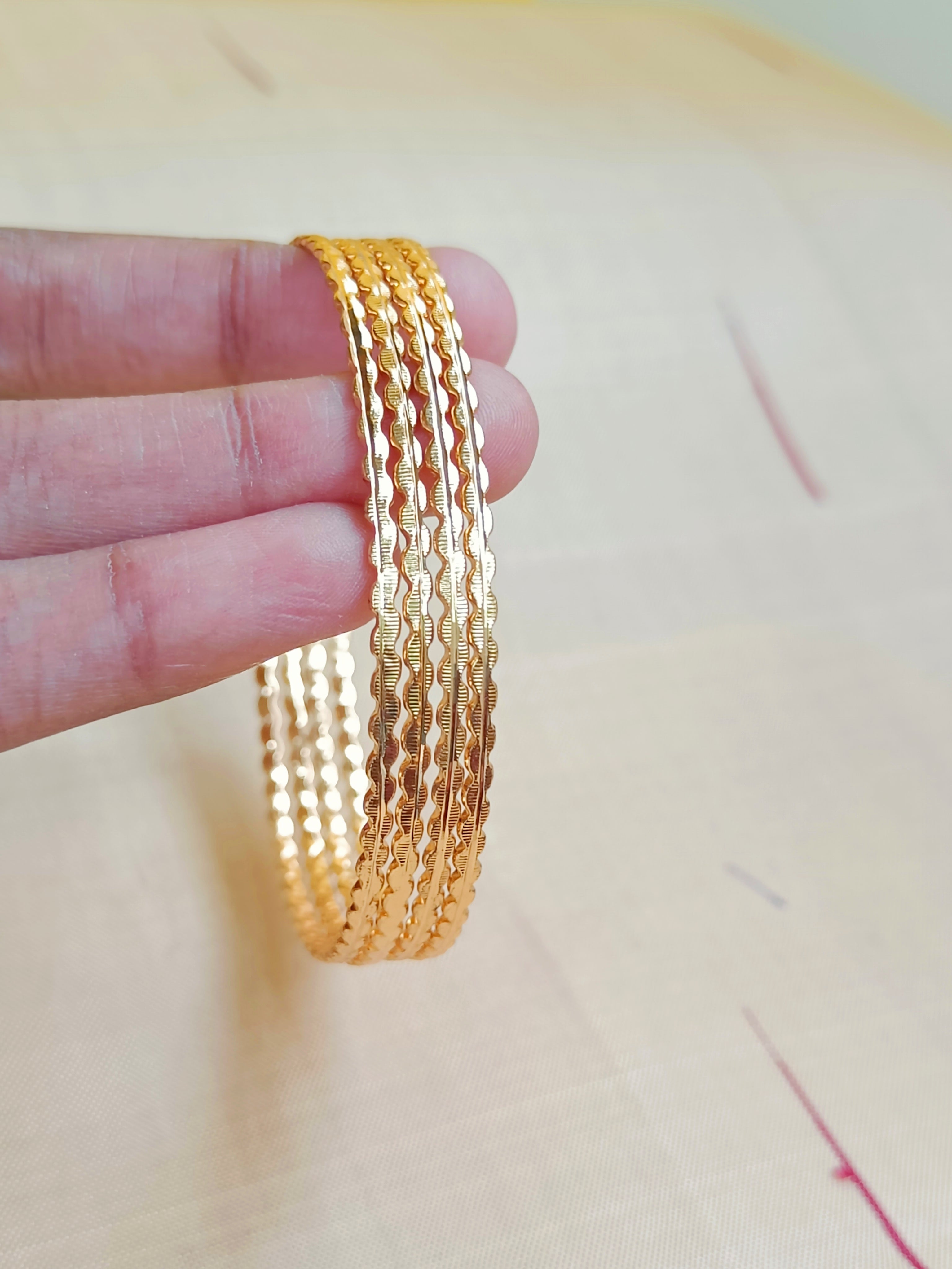 Neli - Set of 4 bangles