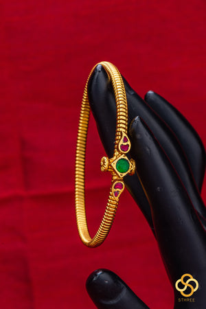 Openable kada - Green with Red  (single kada)