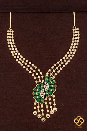 Diamond Pattern Necklace -  Green Pendant