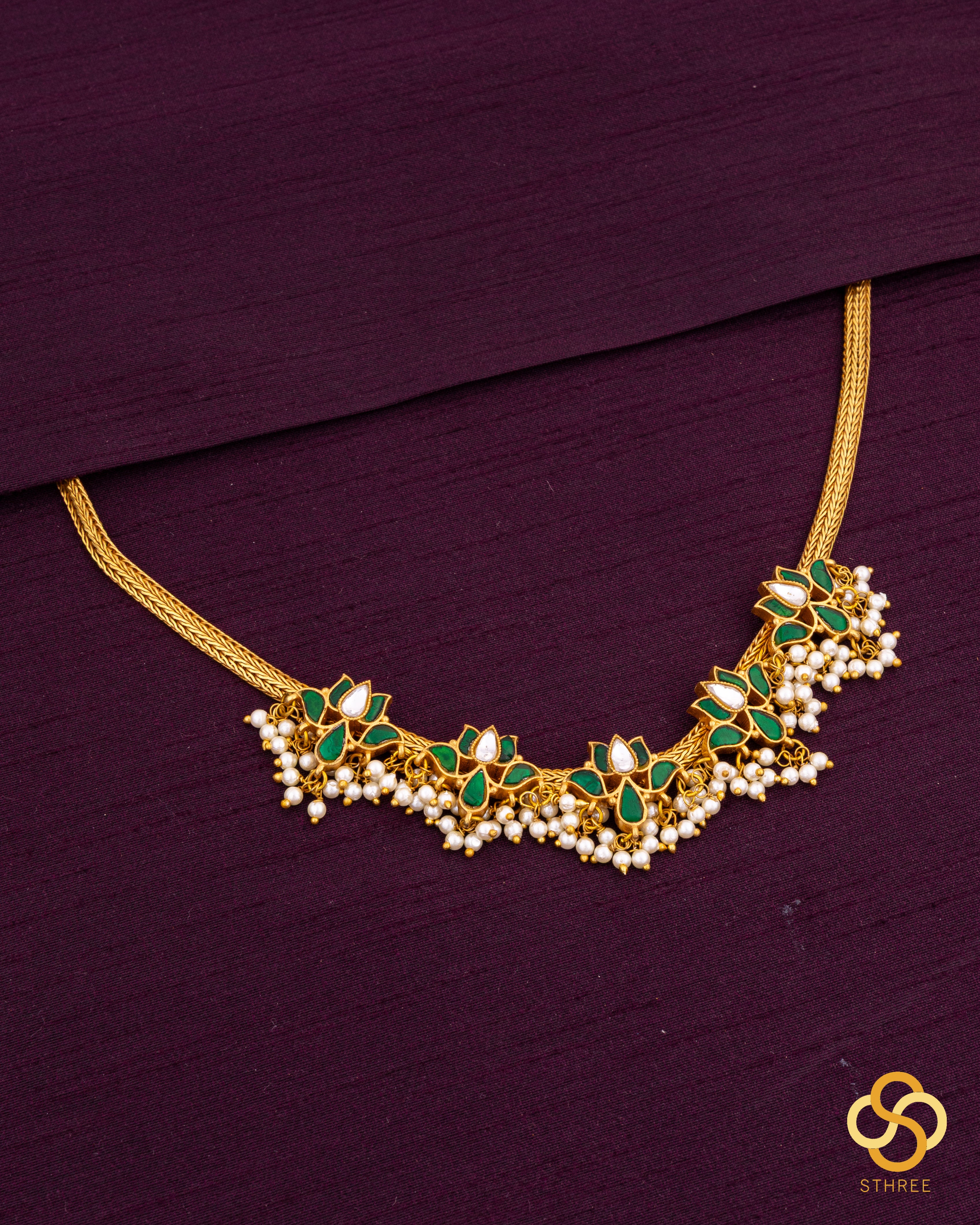Five lotus necklace set - Emerald green with pearls