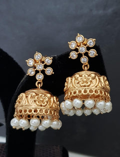 Seven stone Diamond pattern with gold jhumkas - Pearl hangings