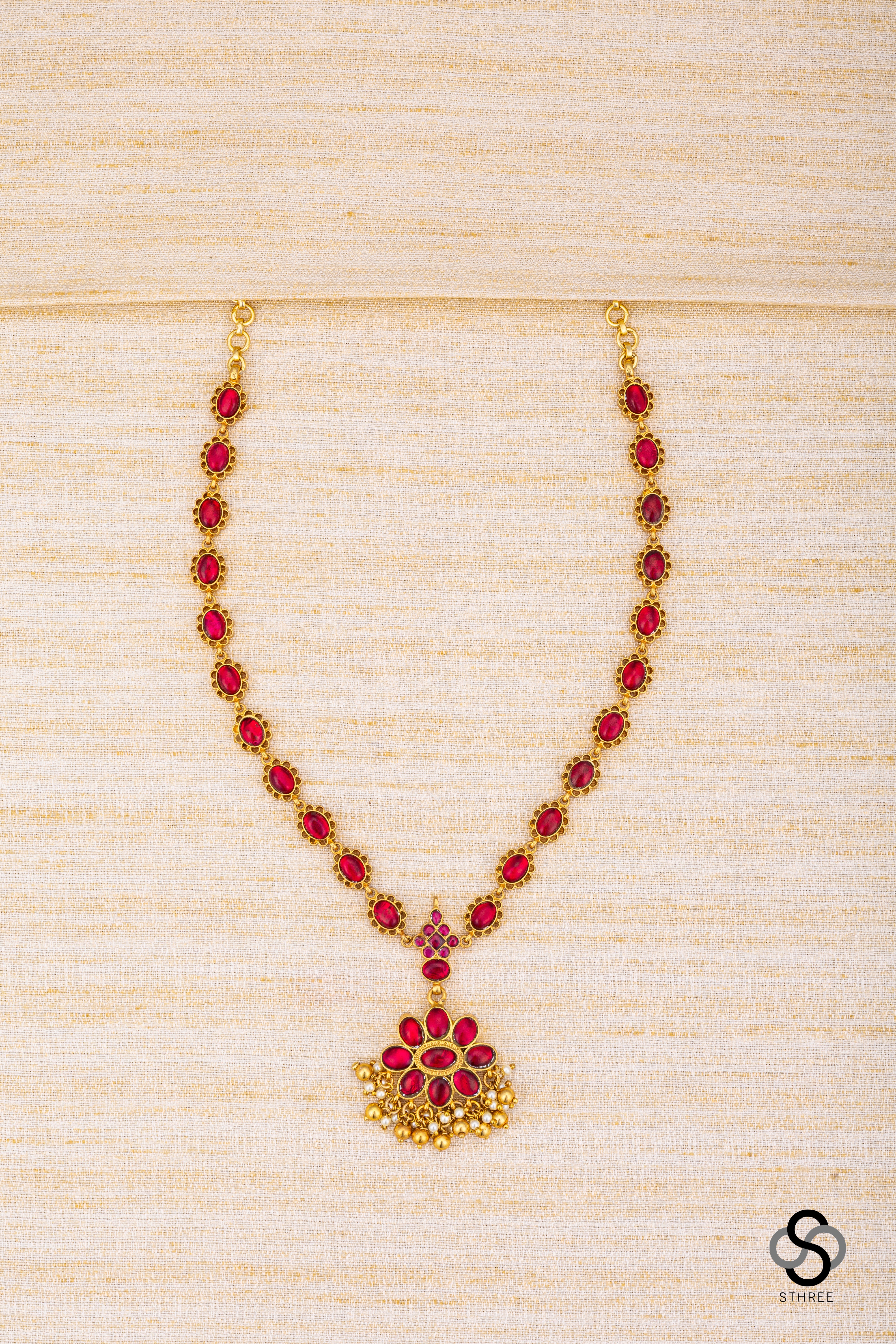 Ambujam - Palakkadu Necklace with Gold Balls and Pearls Hanging