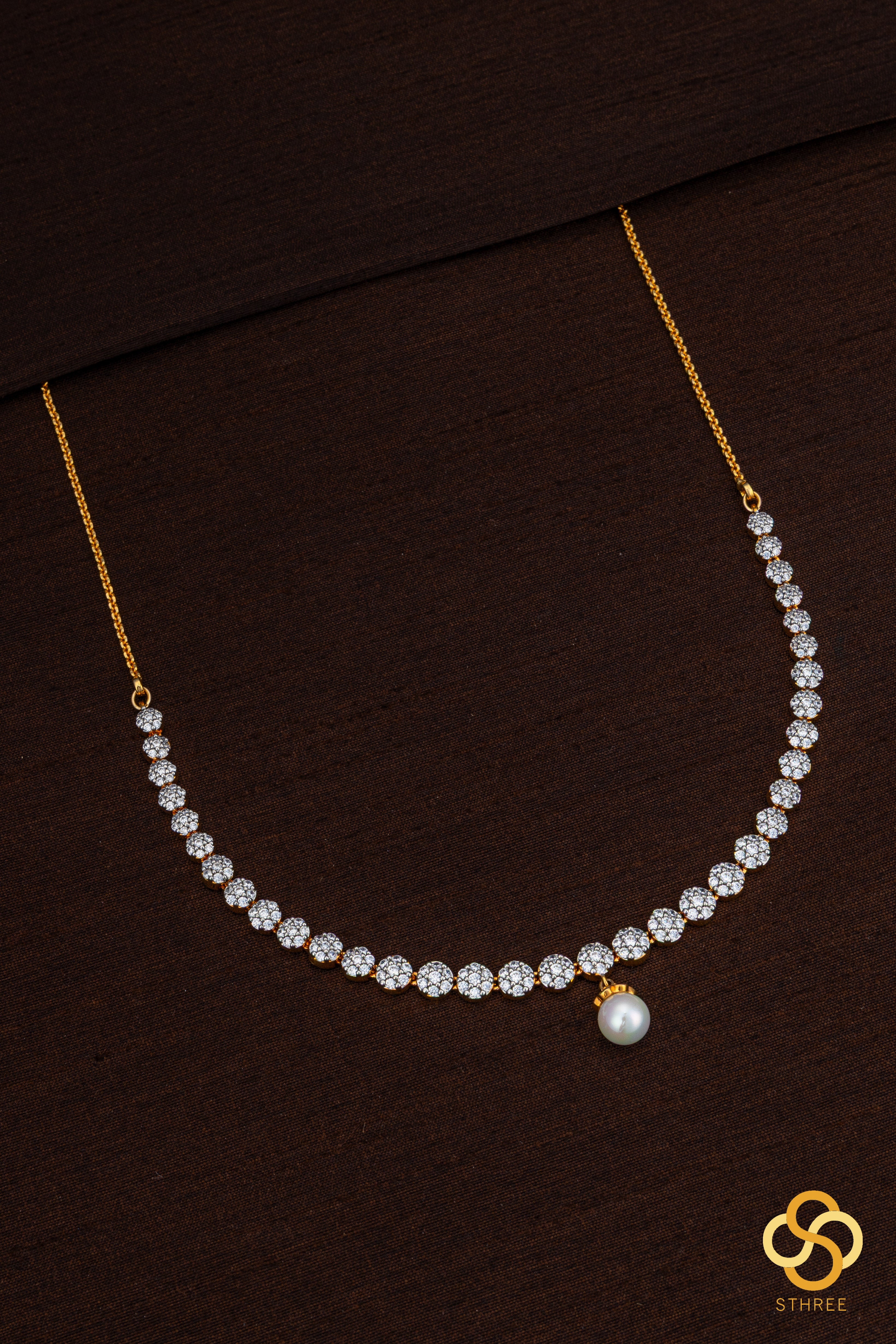 7-stone zircon diamond pattern