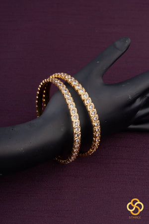 Aympon Bangles - white