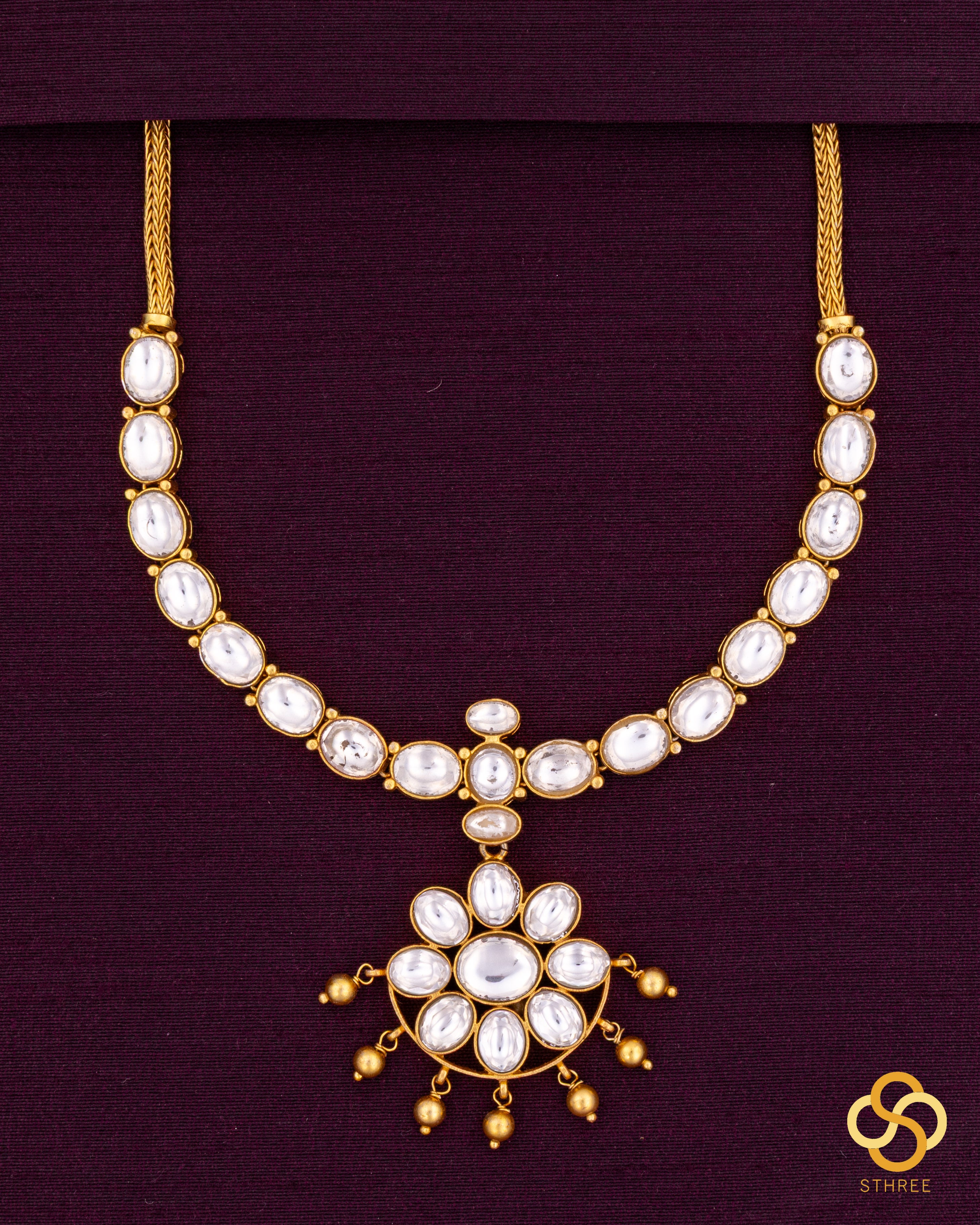 Chintamani Addigai - Uncut White