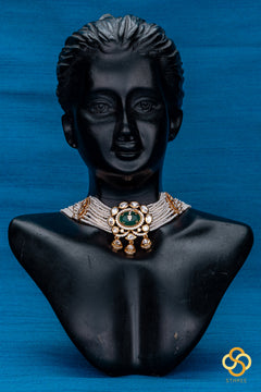 Pearl Choker in Jadau Kundan Pendant - Emerald Green