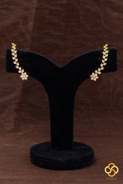 Aympon Ear Cuff - All white