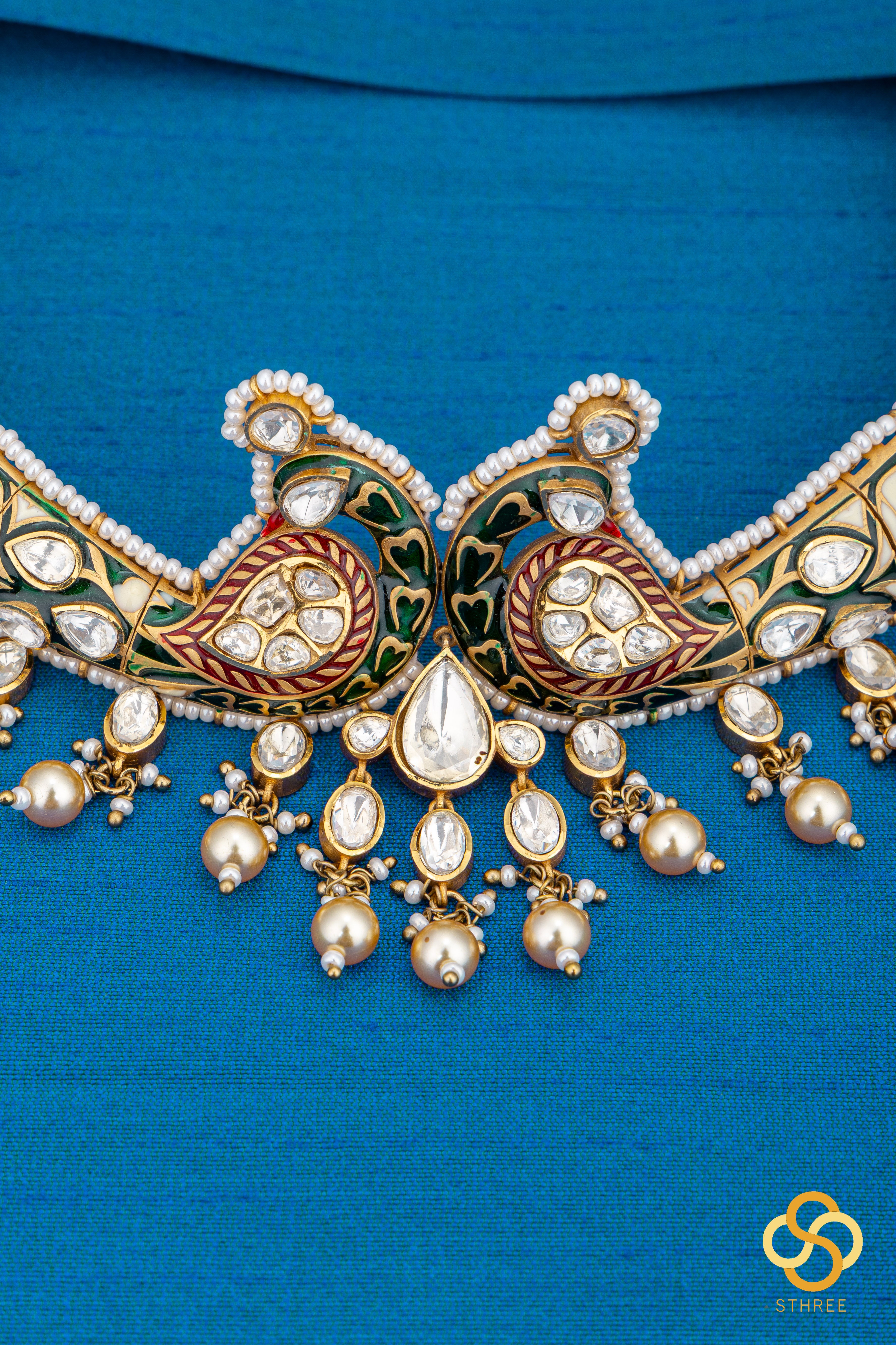 Double Peacock Hasli - White Stone and Pearls