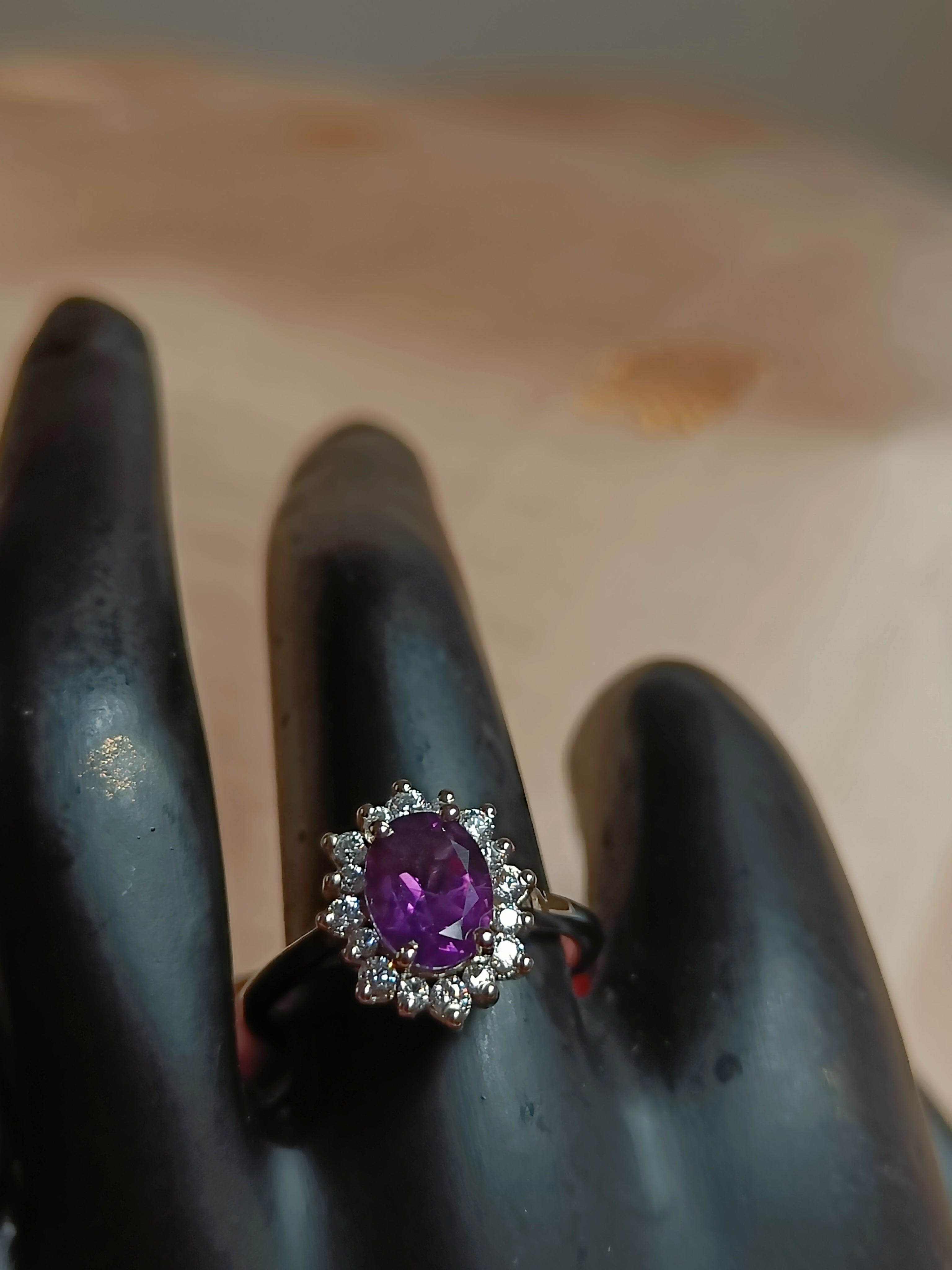 Amethyst and Zircon finger rings - Pure silver - Size 15