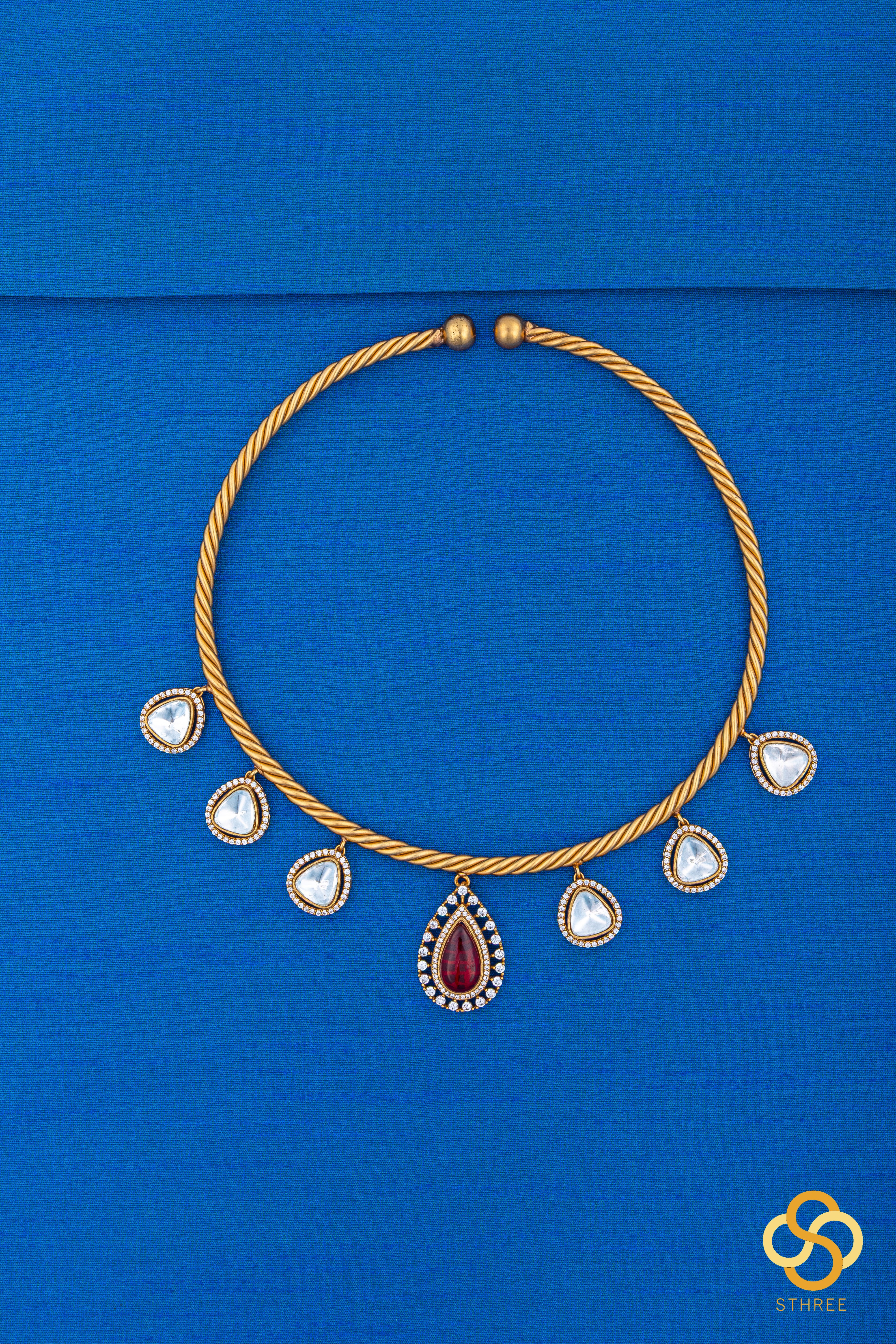 Hasli set - Kundan hangings and red centerpiece
