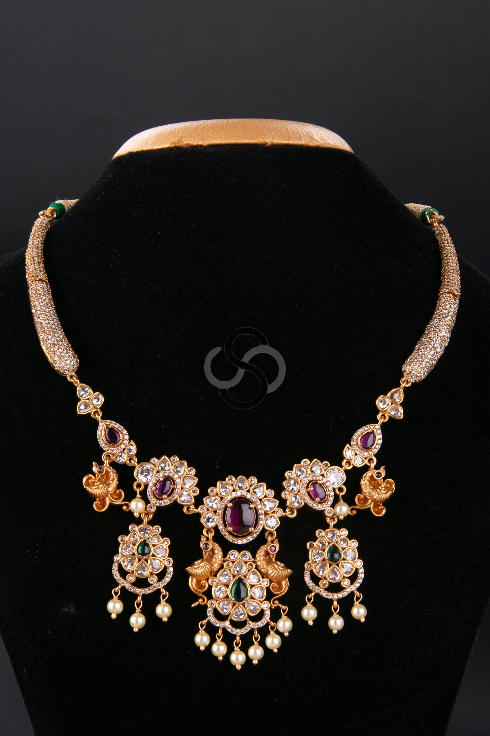 Zircon Hasli with Triple Pendant
