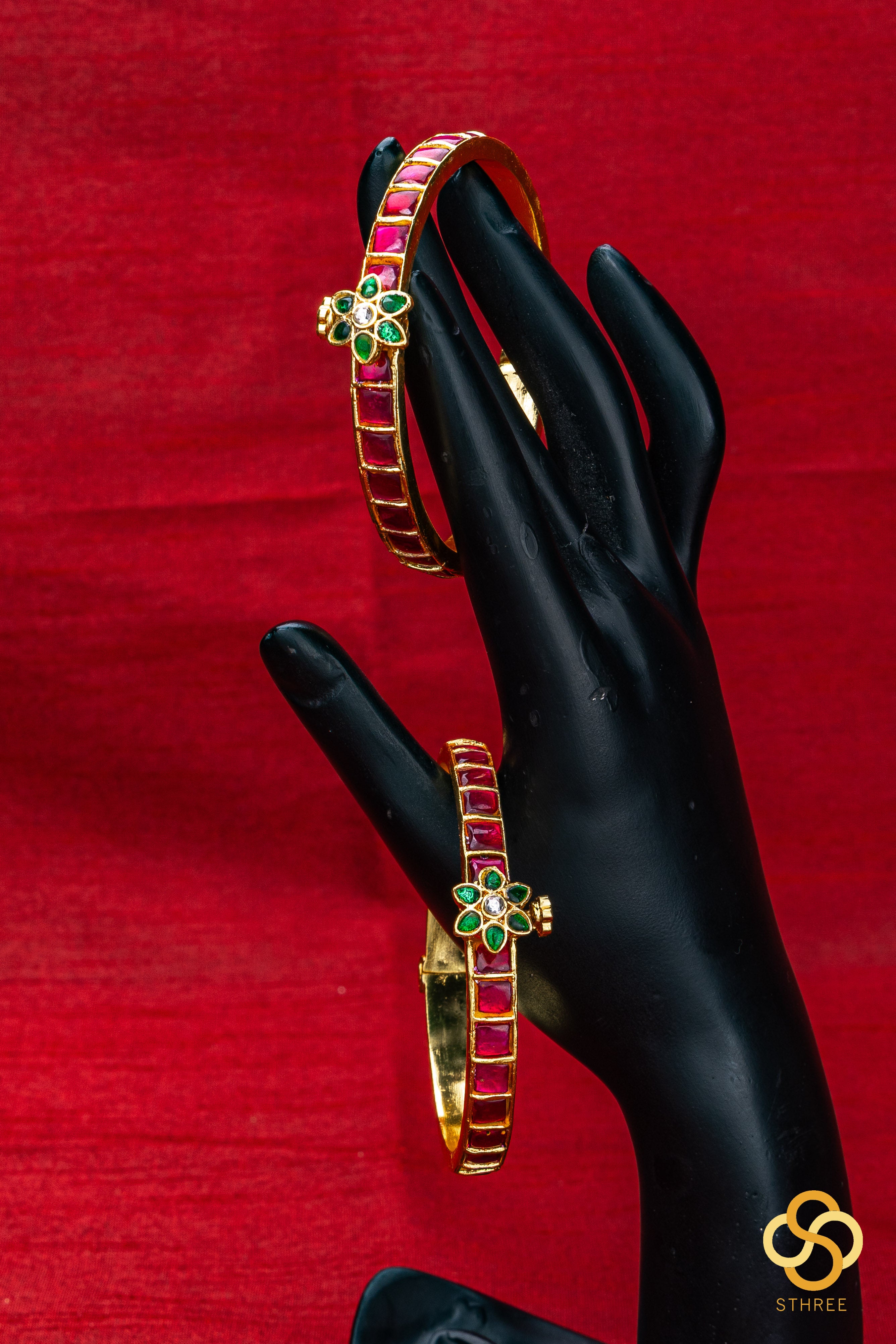 Antique Jadau kundan bangles- Ruby red with Green mogappu