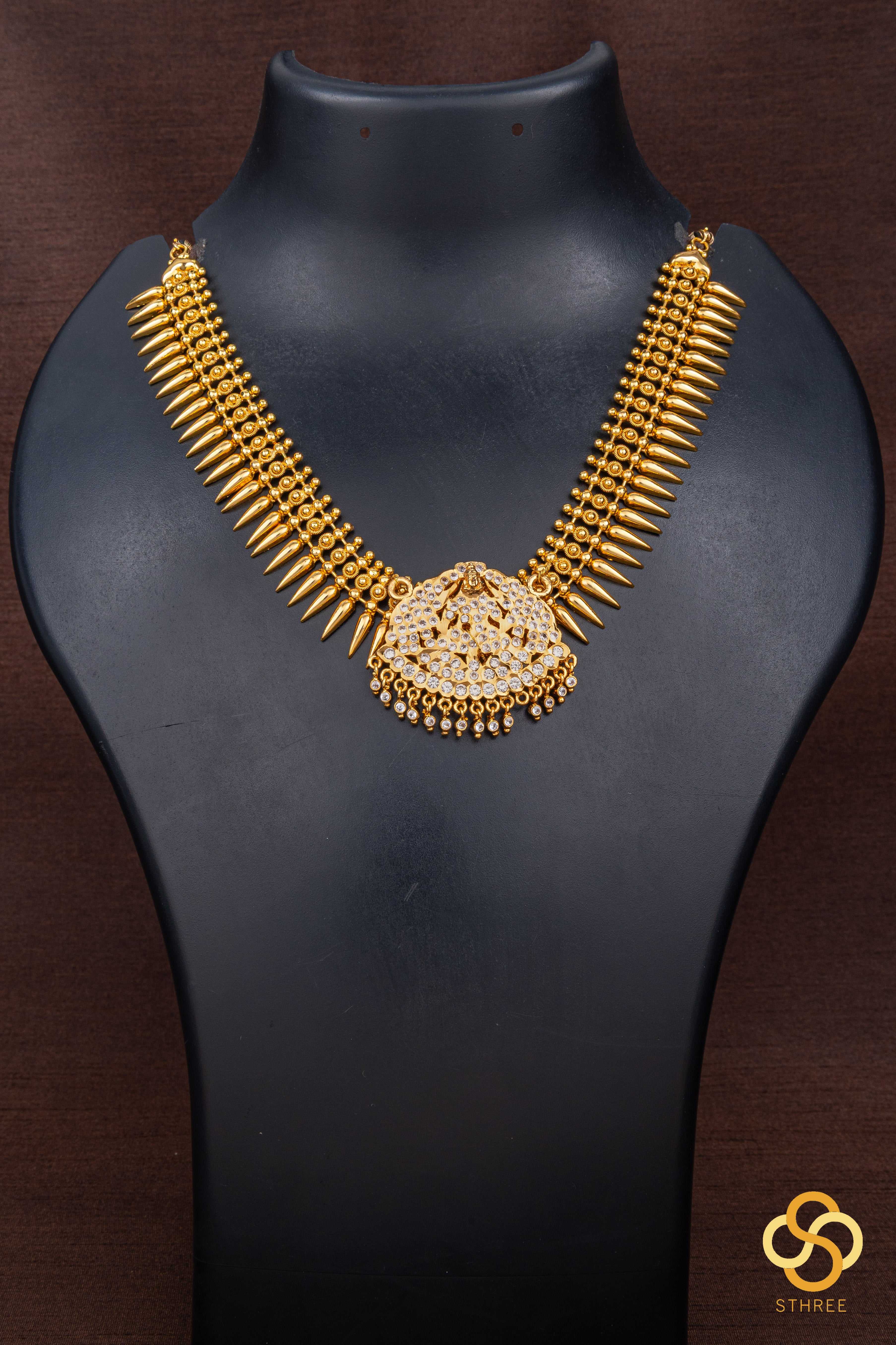 Mullai Malai with lakshmi pendant