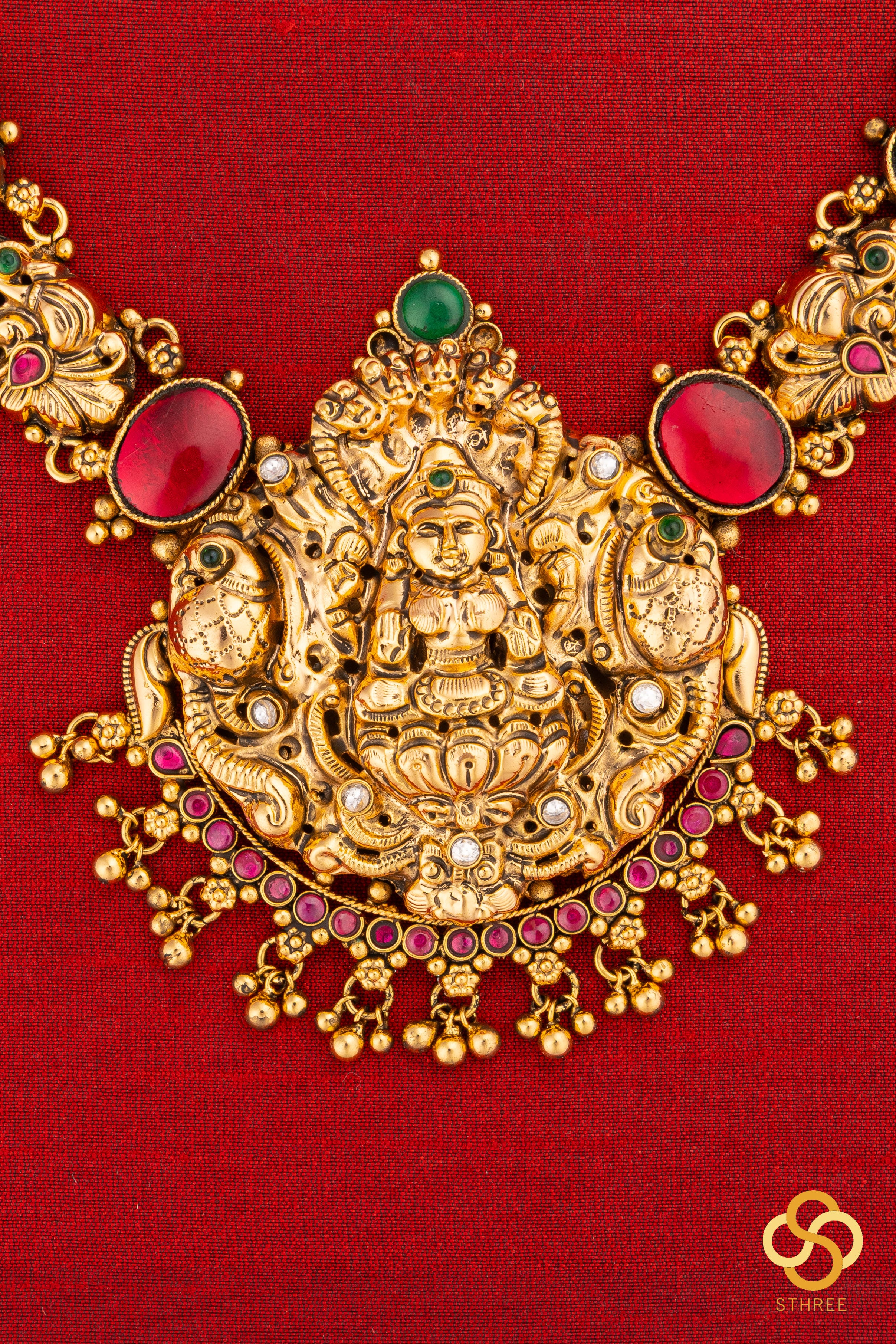 Nagalakshmi pendant necklace set