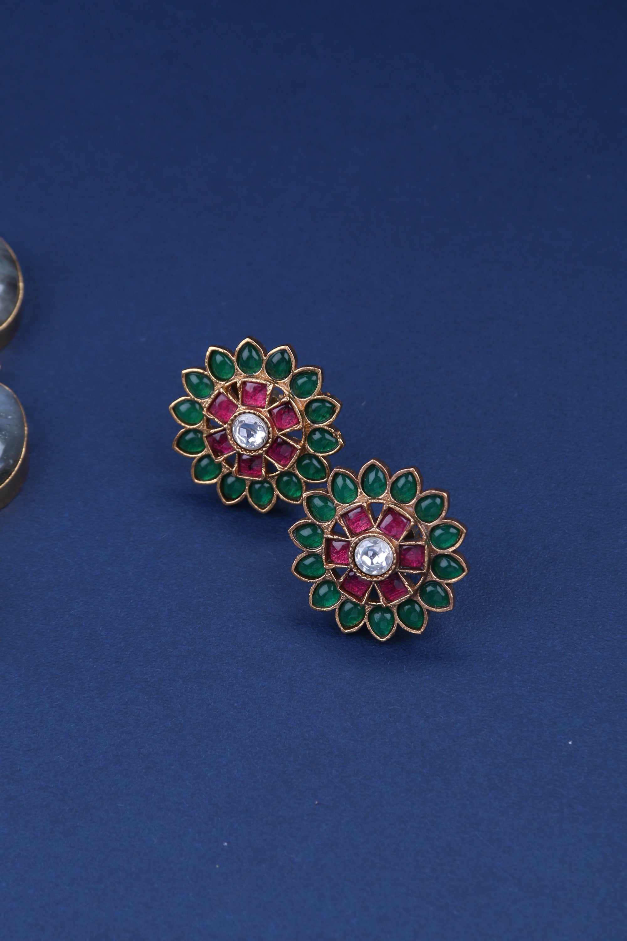 Natural Cabochons with Jadau Kundan Pendant