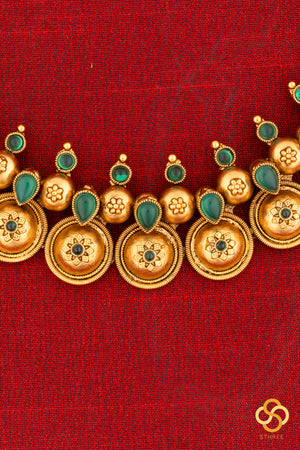 Bottu Mala - Gold and Green Stones