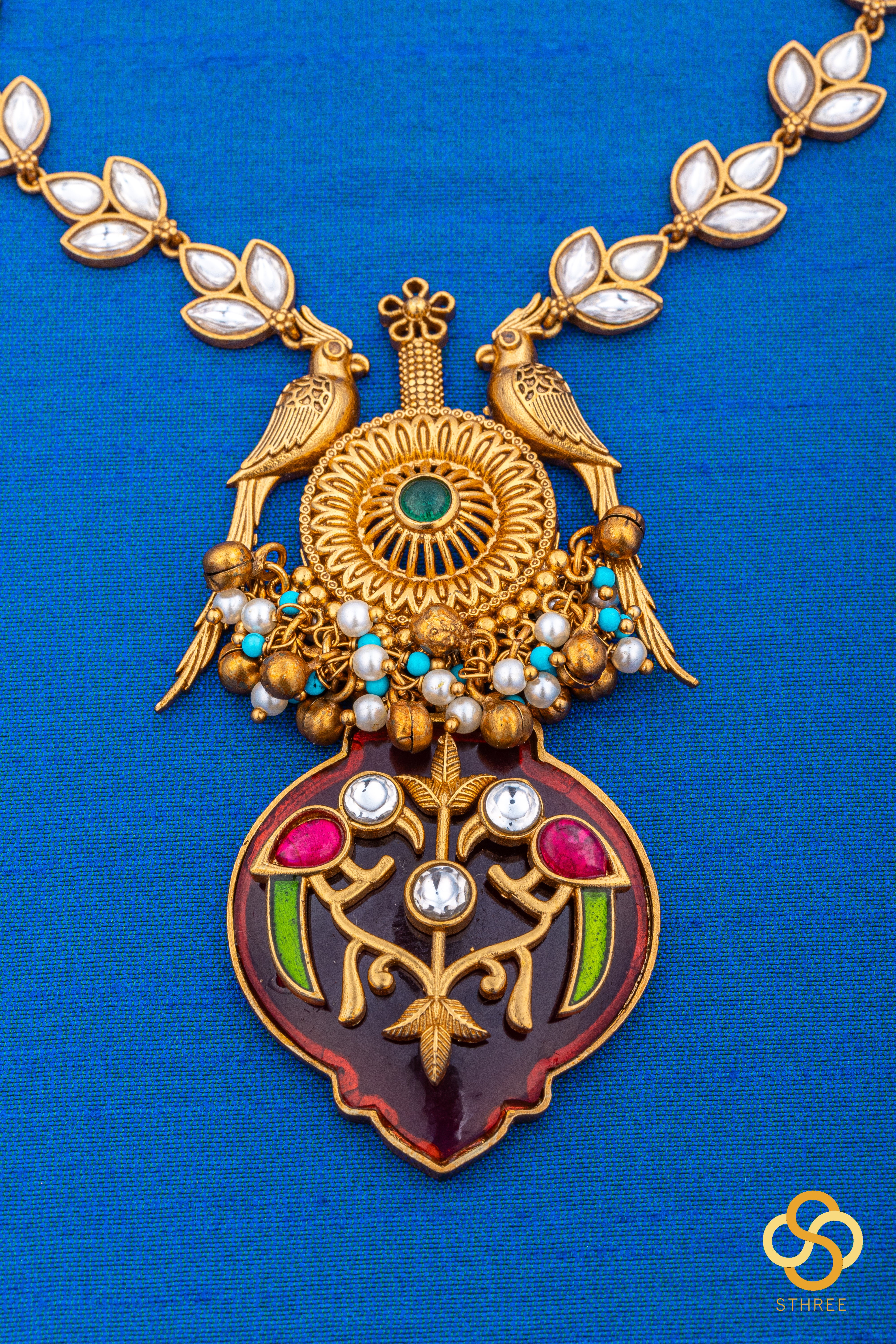Jadau kundan necklace - Handmade parrot pendant in red onyx