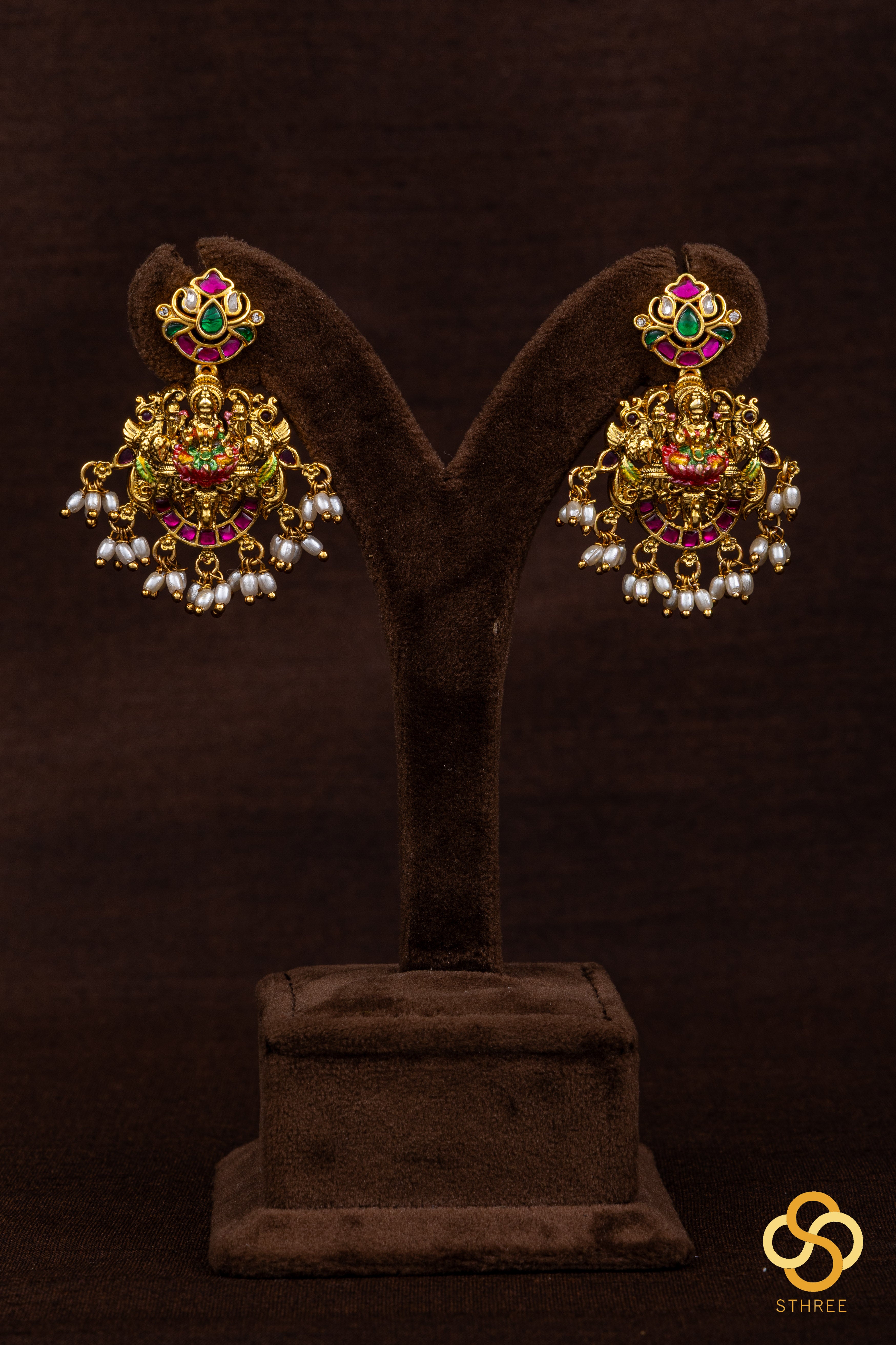 Lakshmi Guttapusalu with pearls