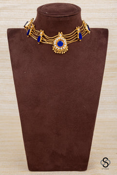 Traditional kemp choker in Sapphire blue