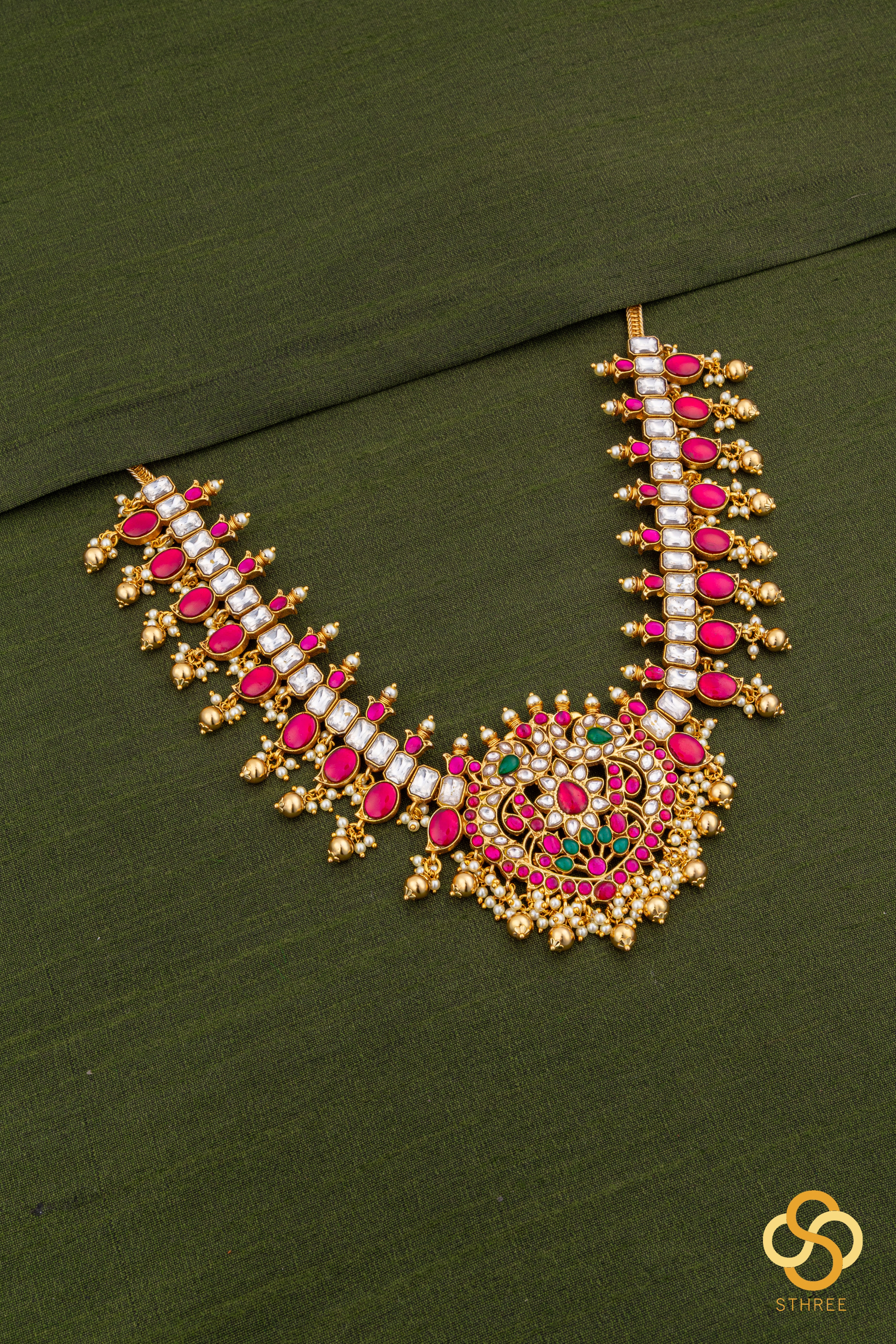 Jadau kundan with Mayil pendent Necklace  - Ruby red