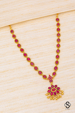 Ambujam - Palakkadu Necklace with Gold Balls Hanging