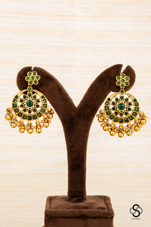 Pavizhamalli addigai - Emerald green