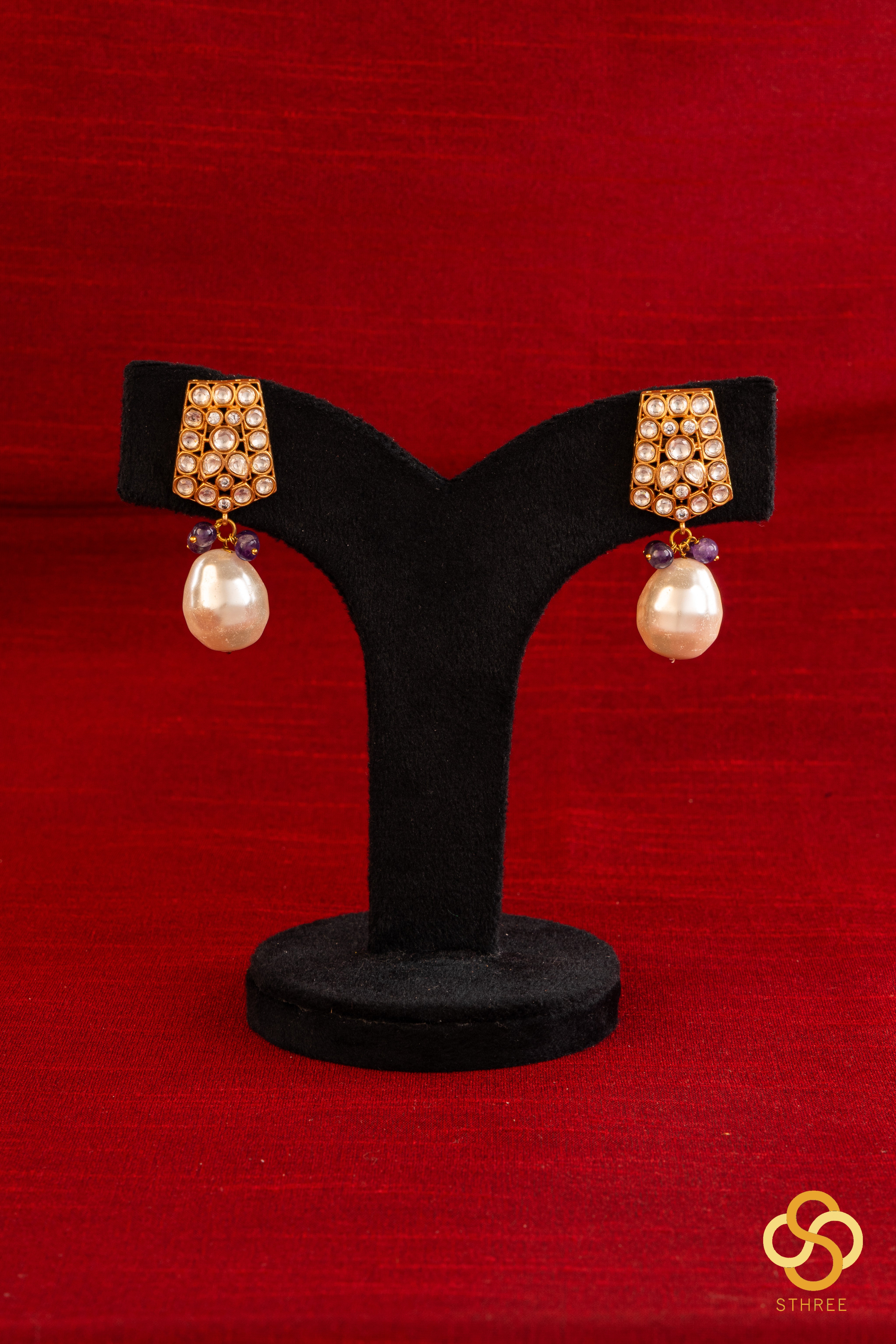 Amethyst  beads with a kundan pendant