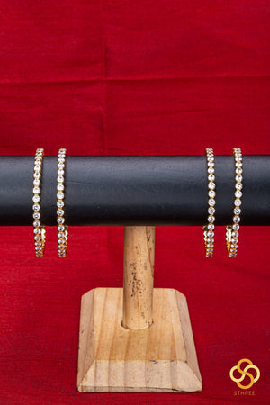 Diamond pattern bangle - Set of 4